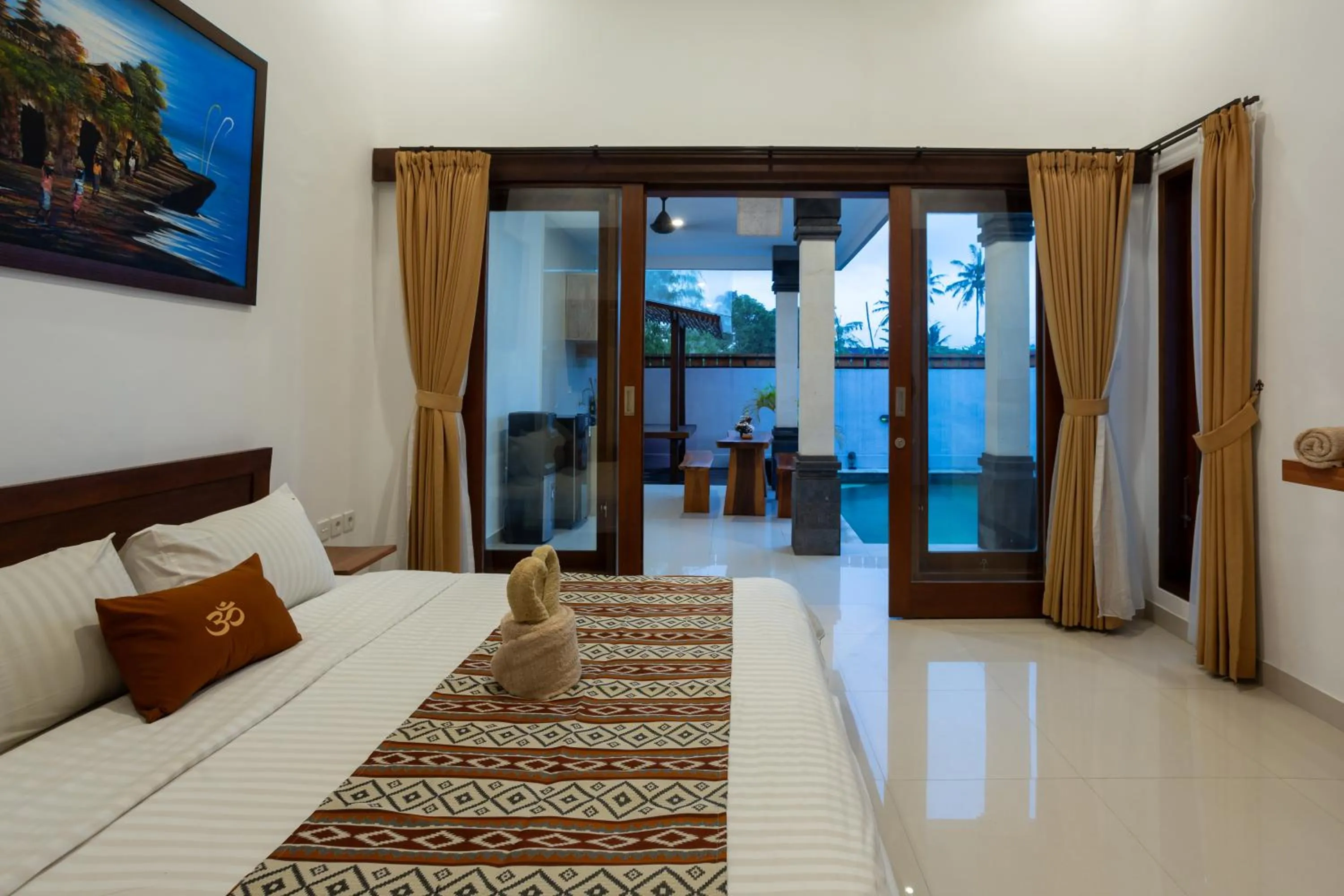 View (from property/room), Bed in Om Villas Kedungu