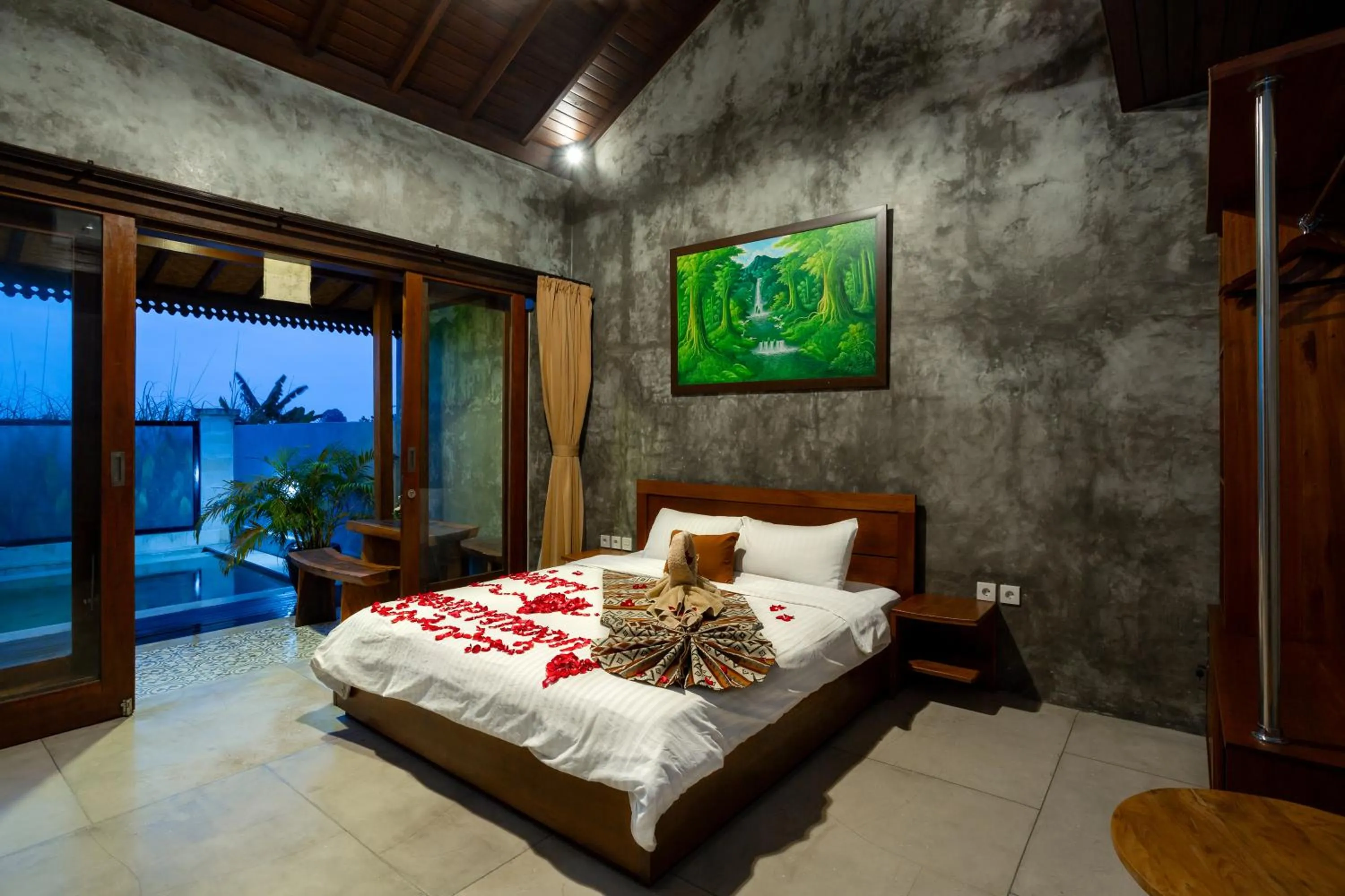 Pool view, Bed in Om Villas Kedungu