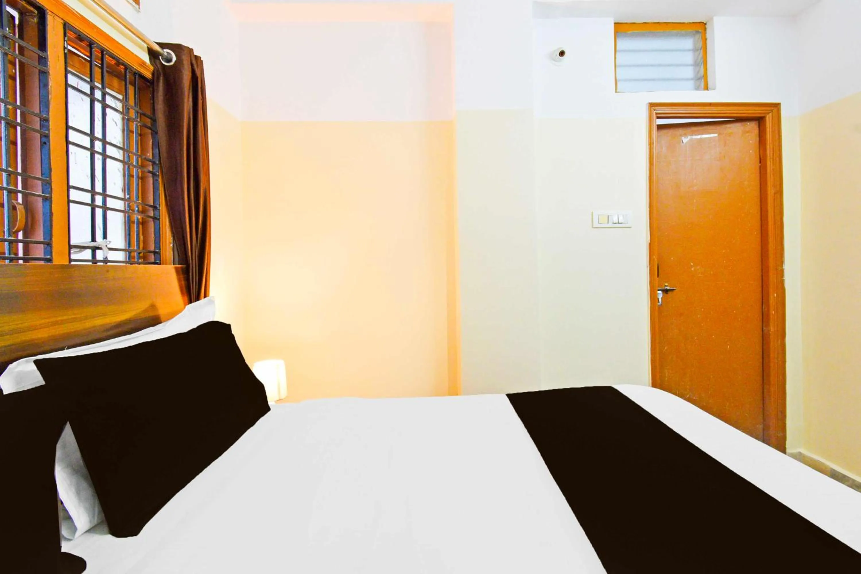 Bathroom, Bed in Super Collection O Suncity