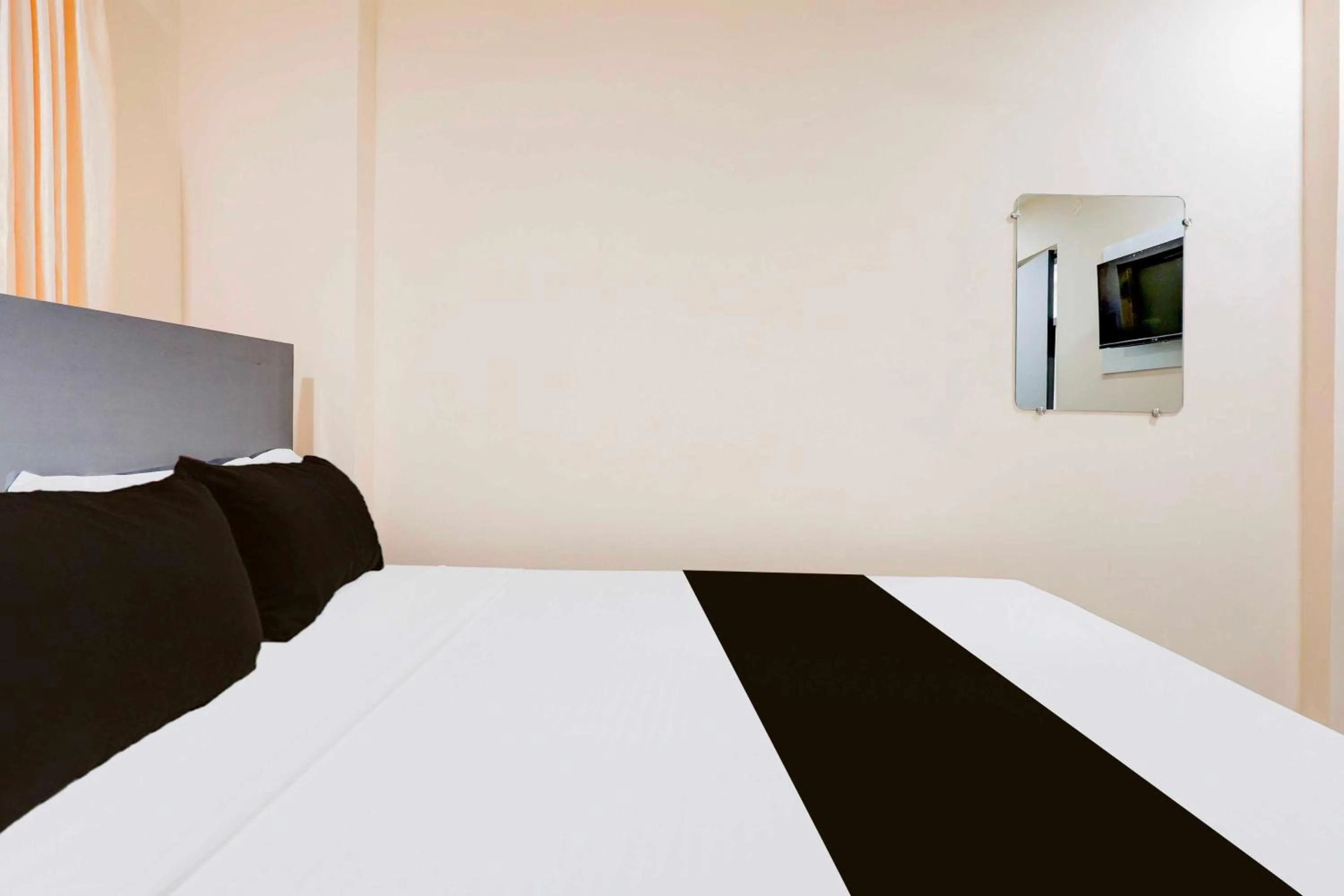 Bedroom, Bed in Townhouse Visakhapatnam Lumbini Park