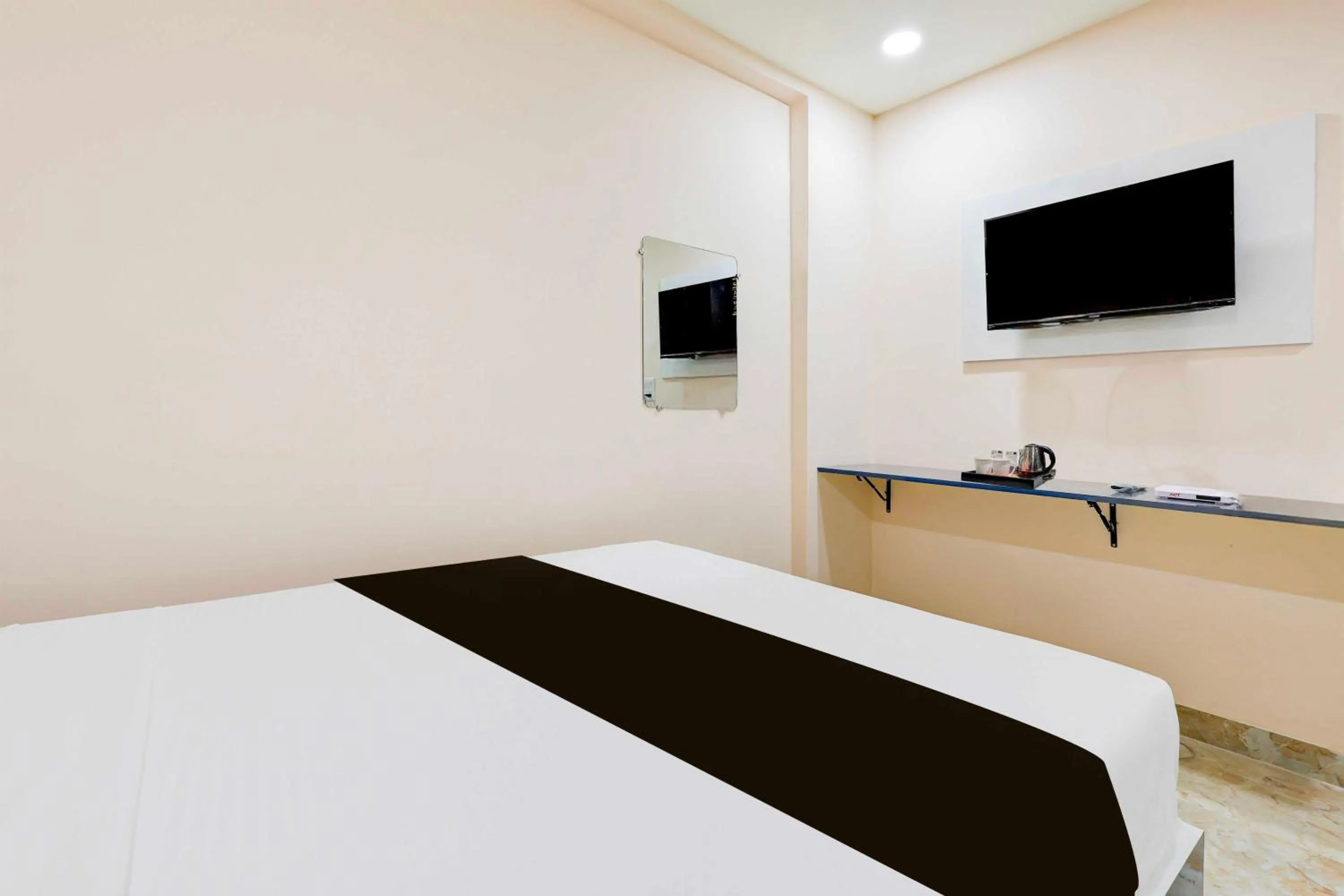 Bedroom, Bed in Townhouse Visakhapatnam Lumbini Park