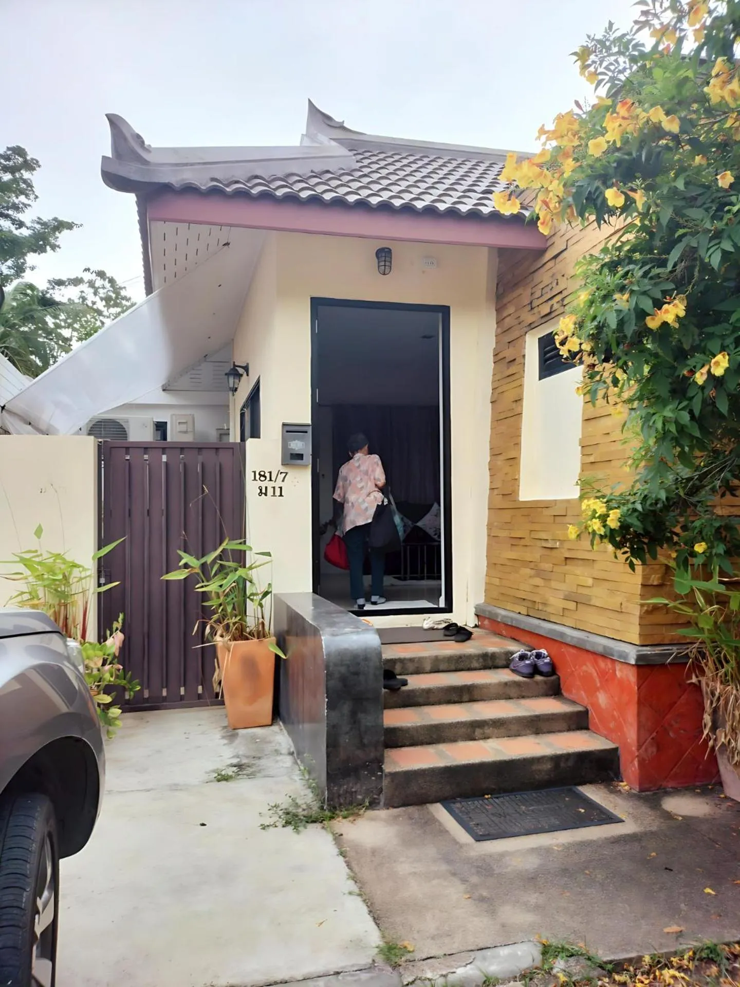Facade/entrance in Hunter Hide Pool Villa