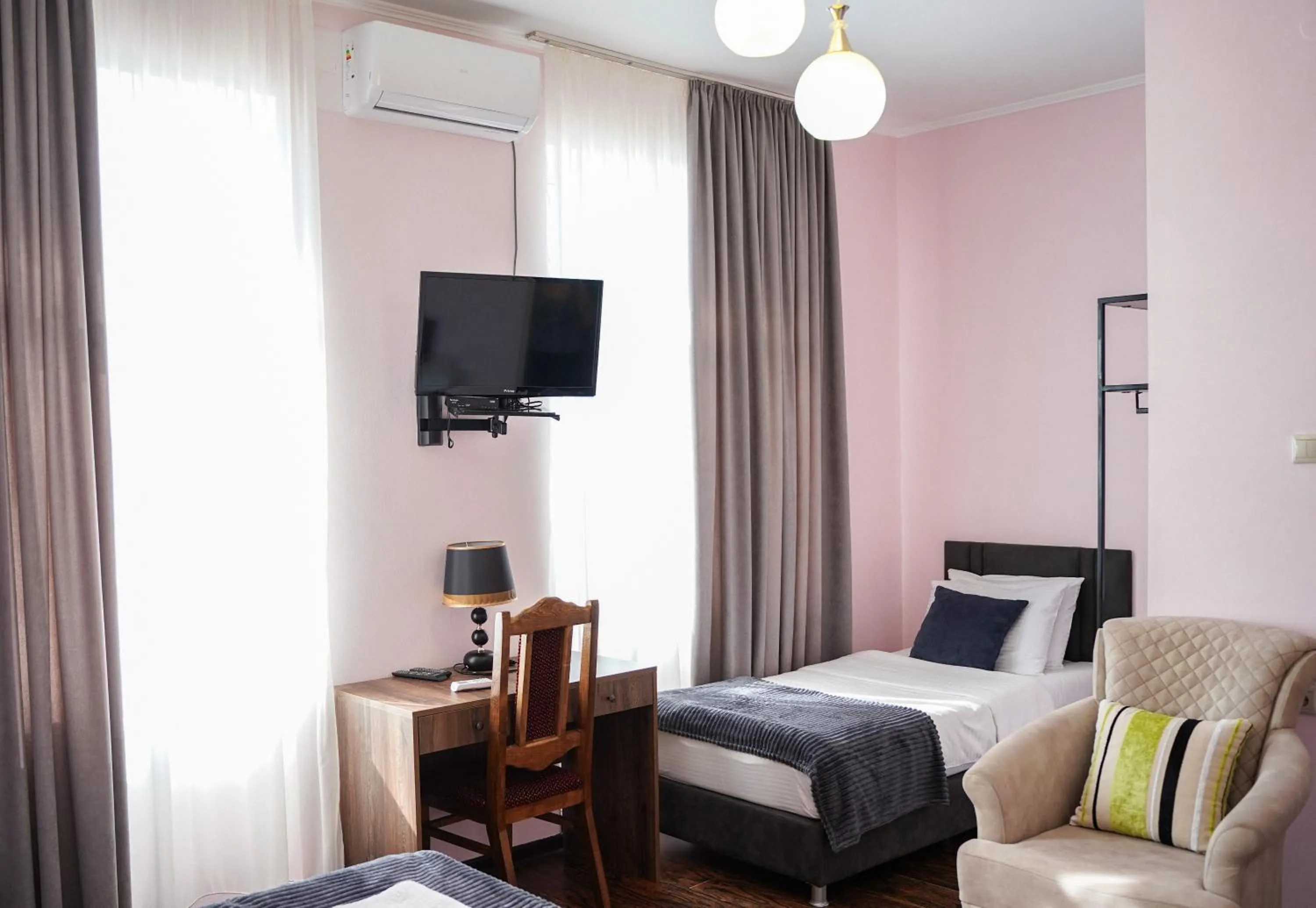 Property building, Bed in Europa Hotel-Kutaisi