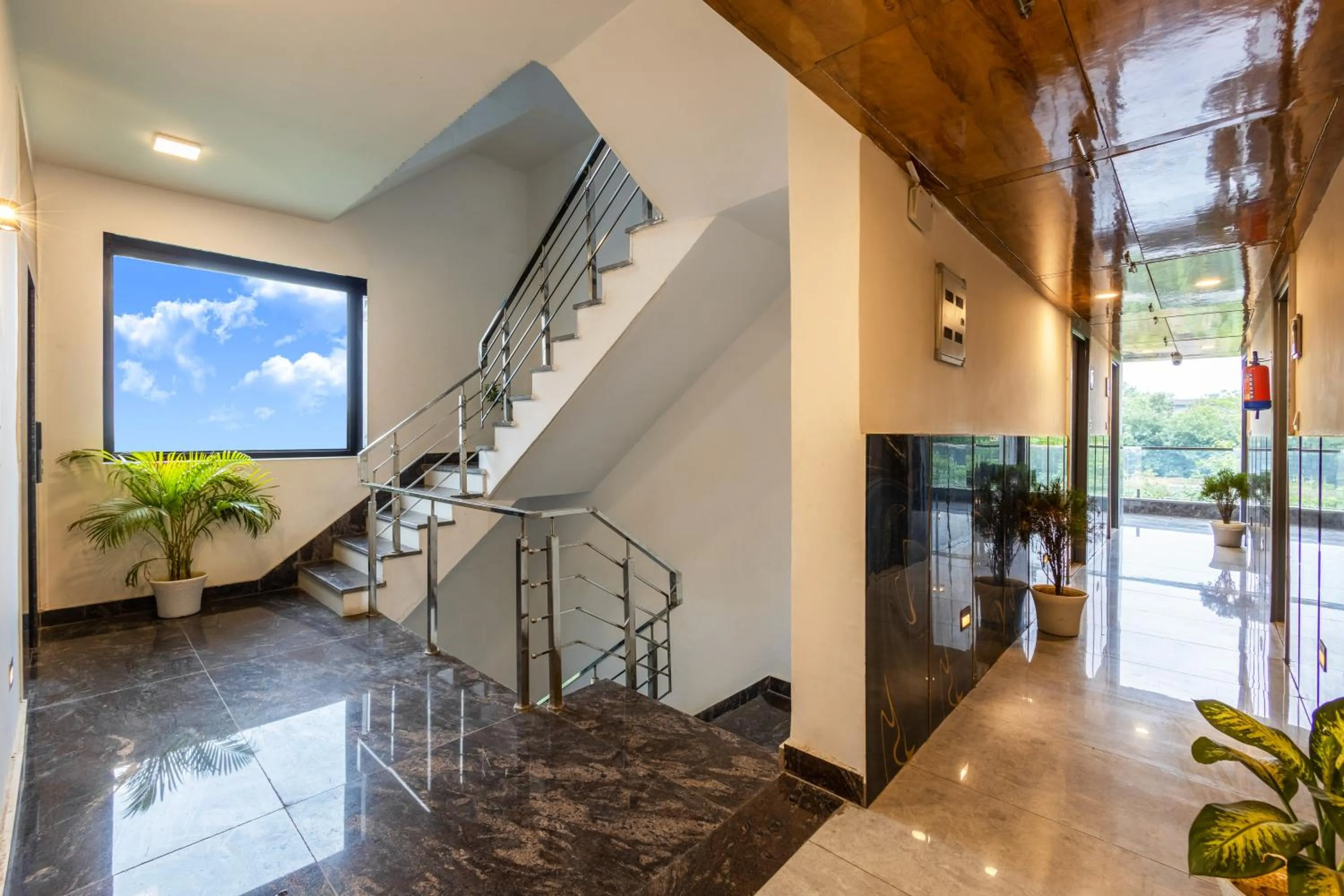 Lobby or reception in Hotel Admire Inn Sec - 104 By ASPL