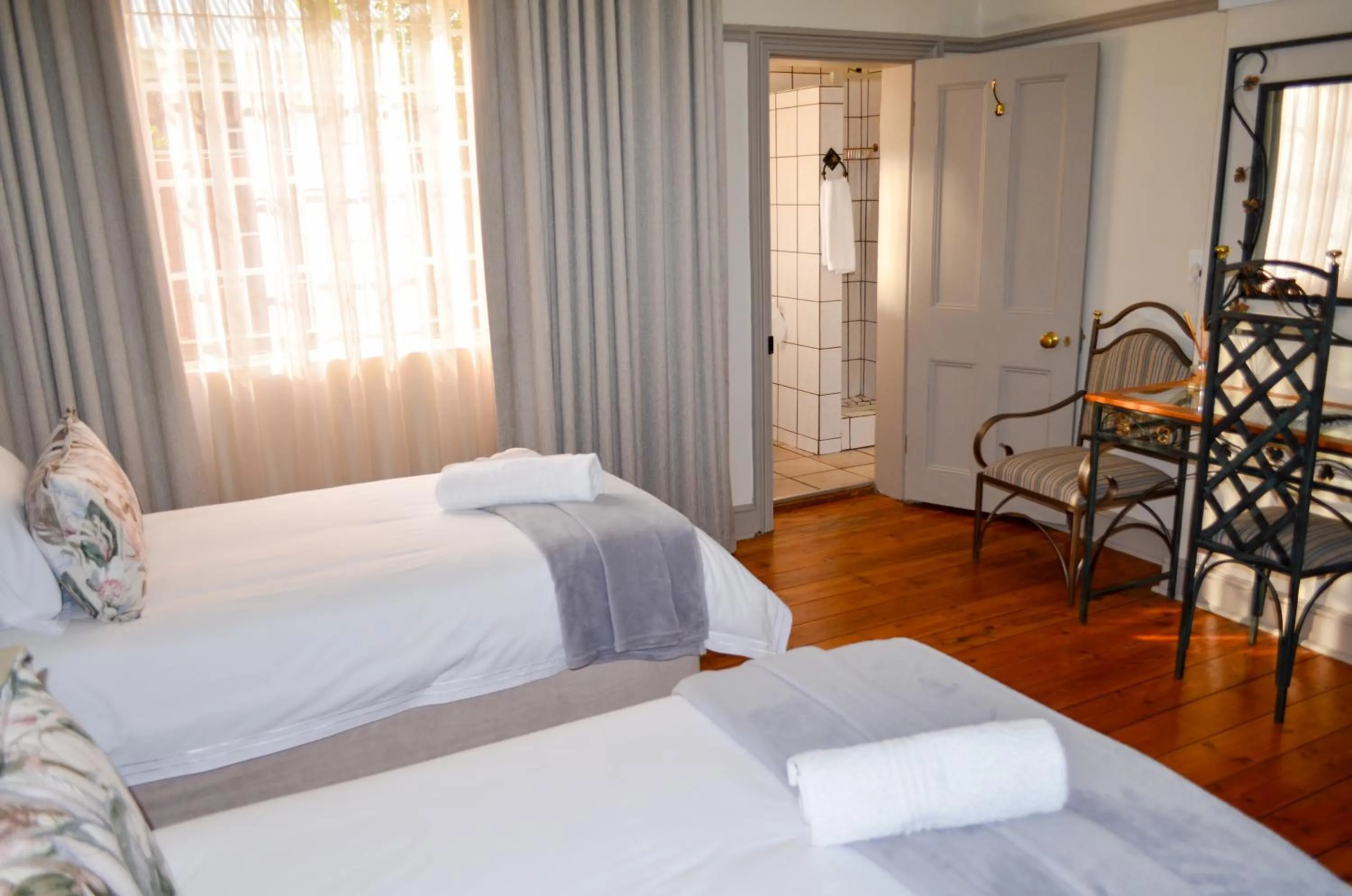 Photo of the whole room, Bed in Cecil John Rhodes Guest house