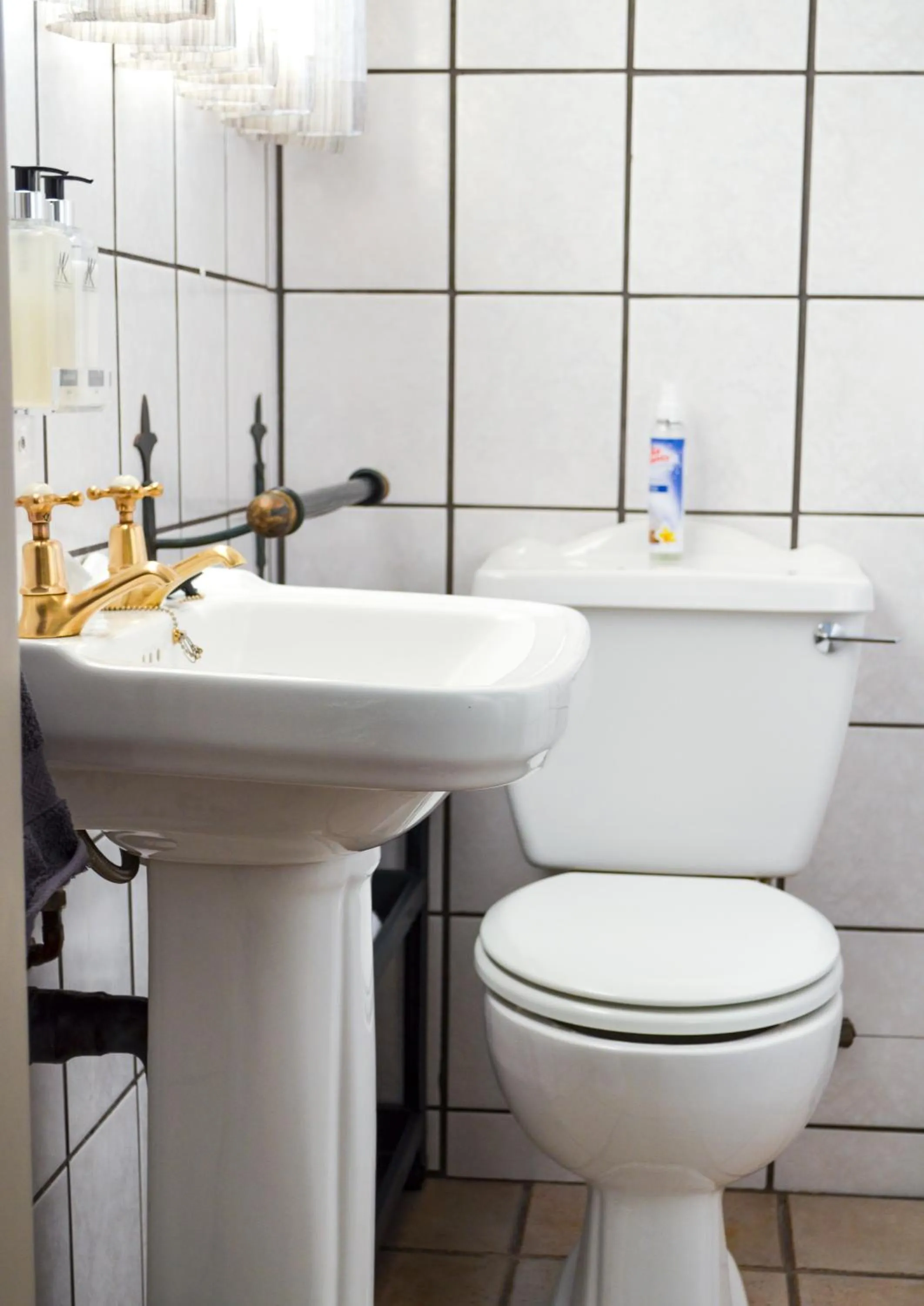 Bathroom in Cecil John Rhodes Guest house