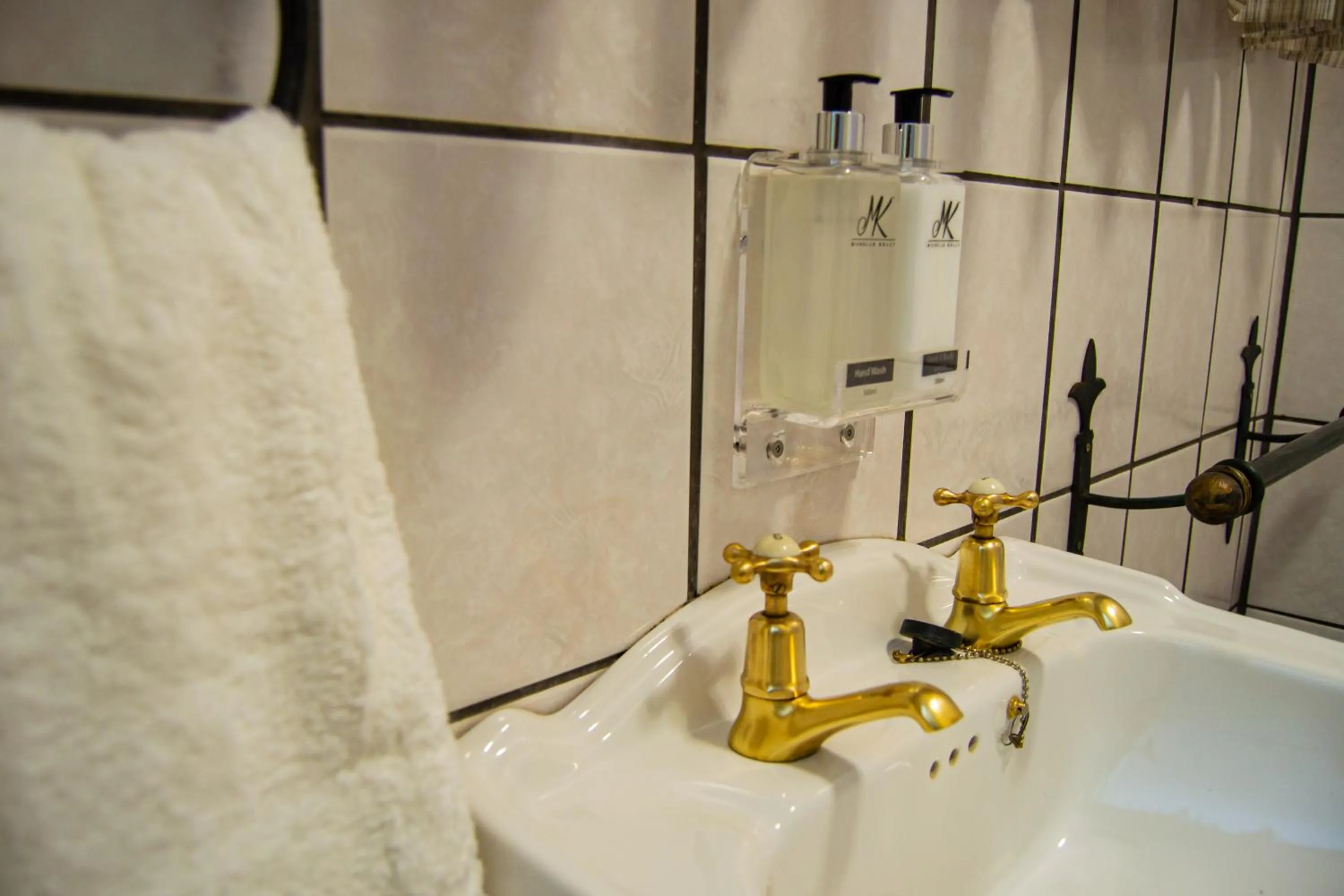 Bathroom in Cecil John Rhodes Guest house