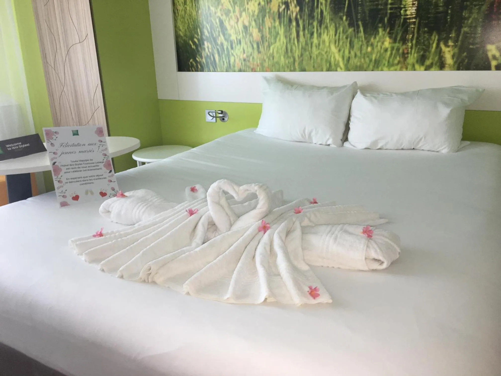 Bedroom, Bed in Ibis Styles Toulouse Labège