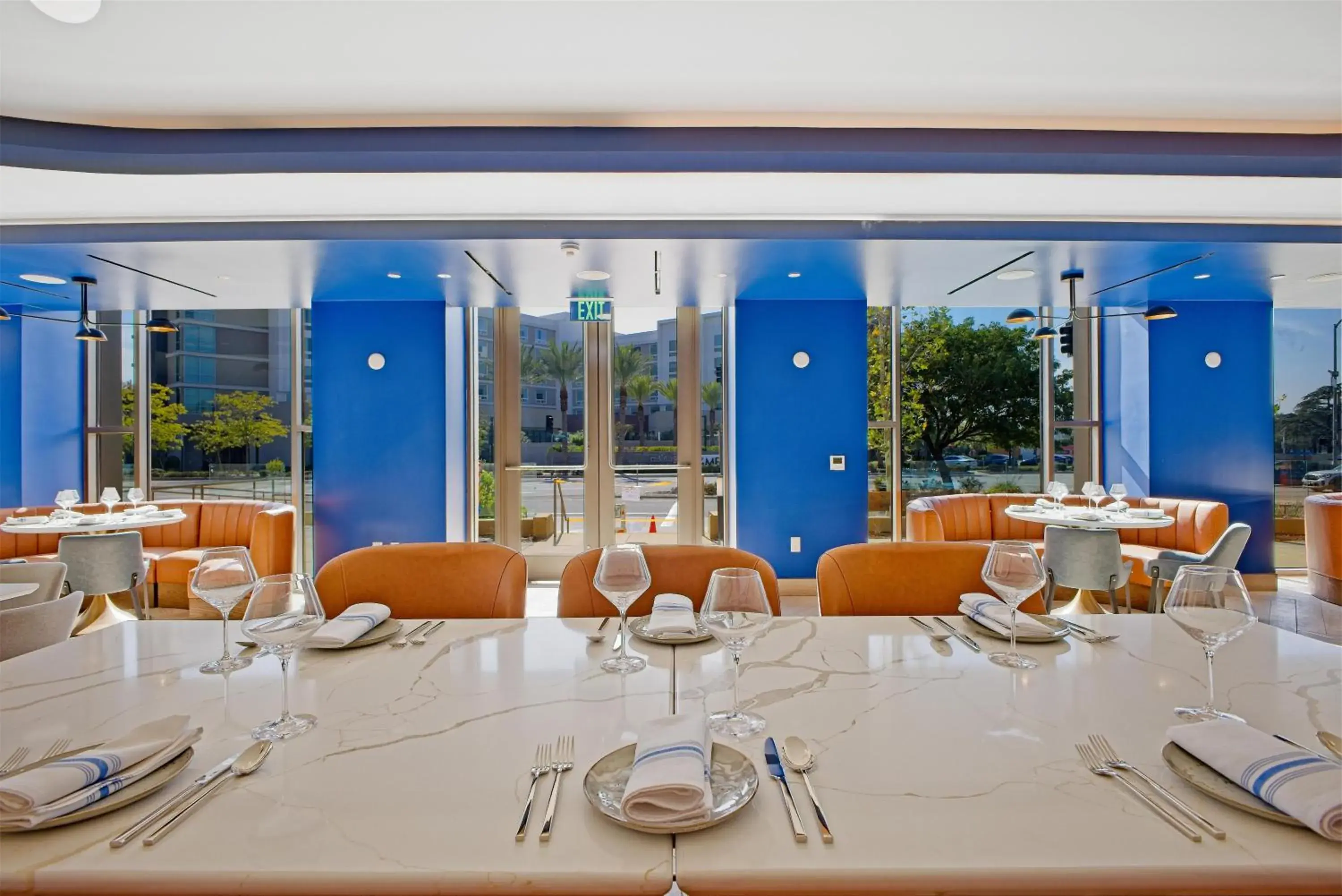 Restaurant/places to eat in Hilton Arcadia Los Angeles Restaurant/places to eat in Hilton Arcadia Los Angeles