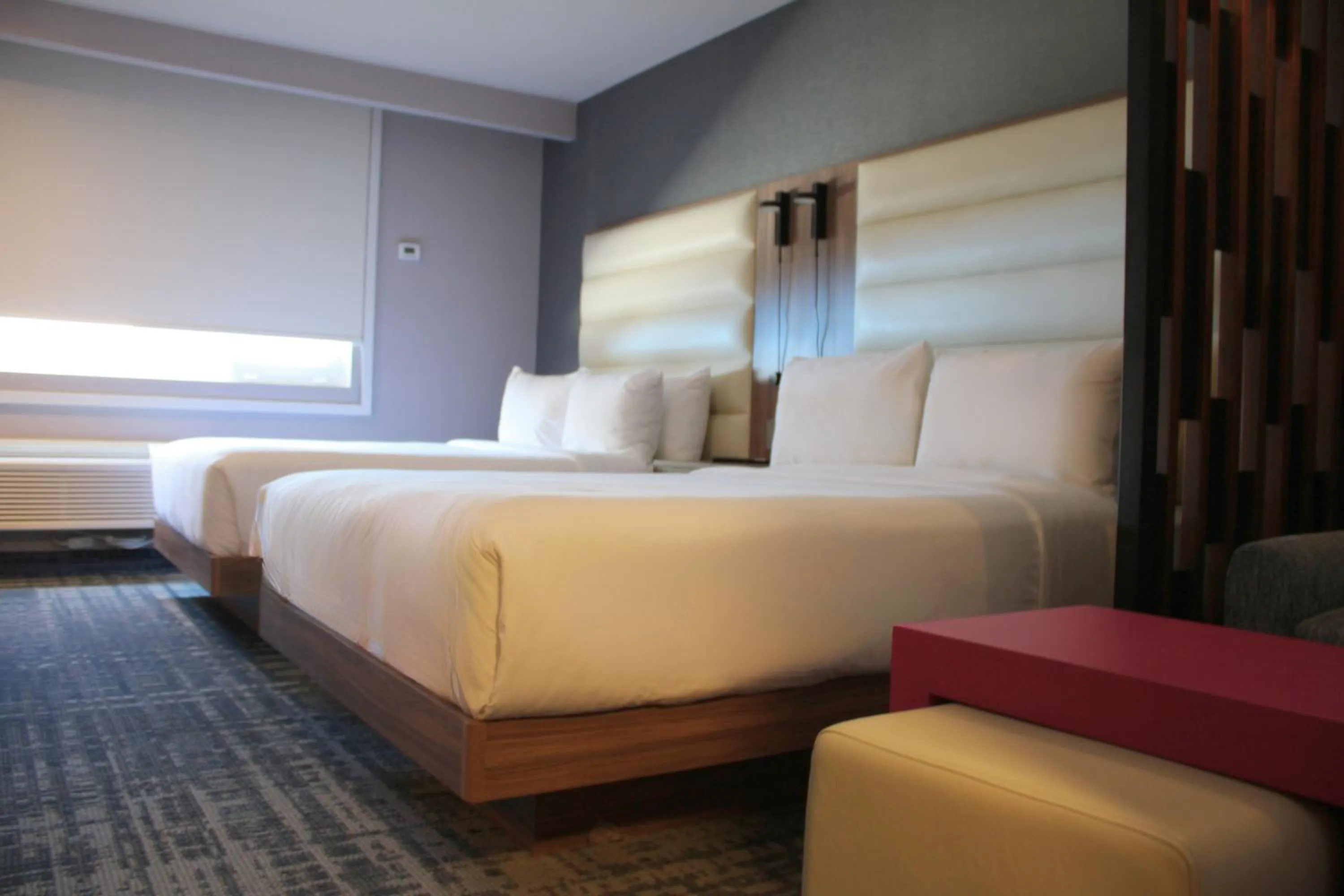 Seating area, Bed in Homewood Suites By Hilton Saltillo
