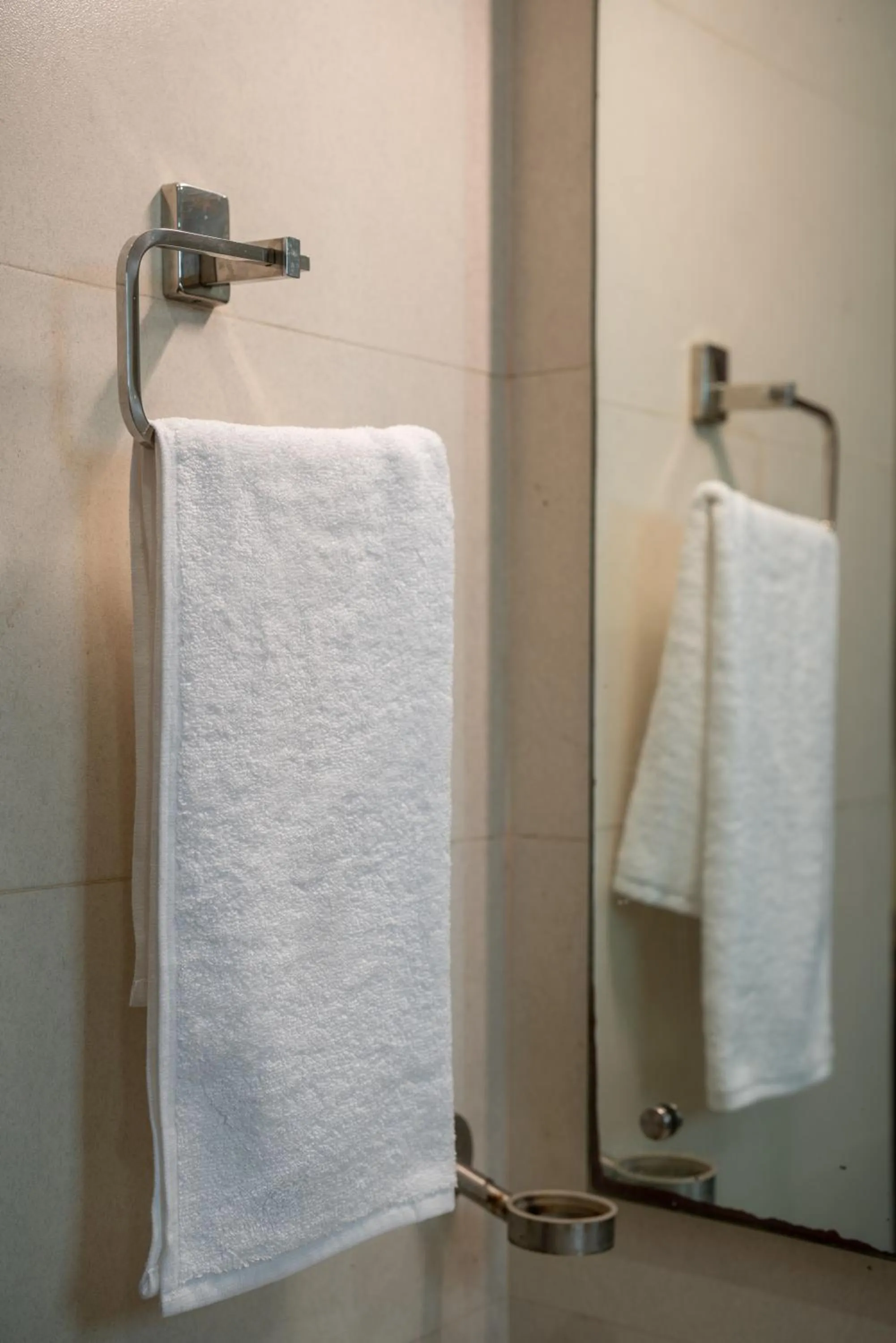 towels in Royal Plaza Glitz Inn