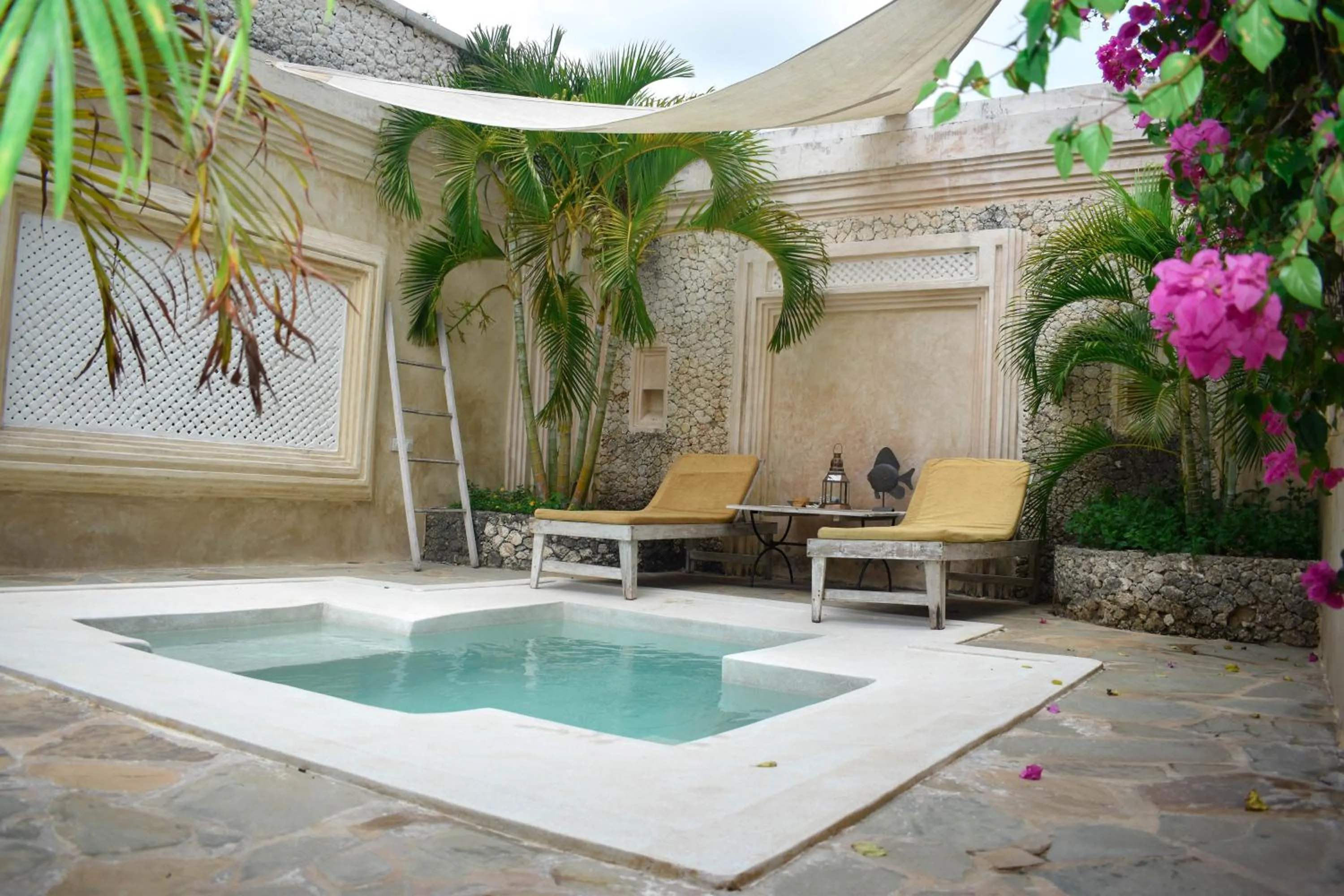 The Villa Luxury Suites Hotel