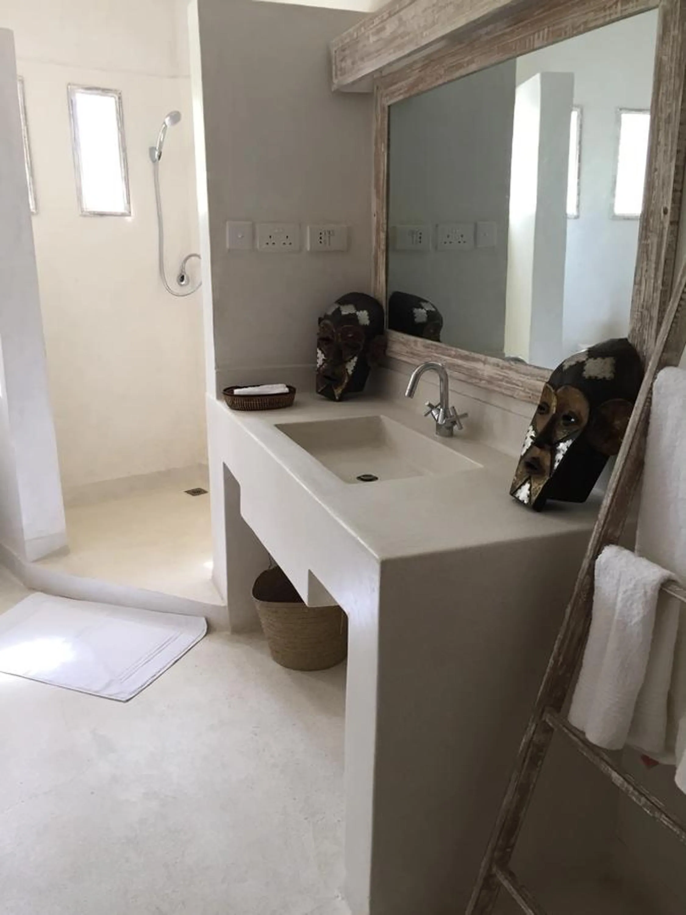 Bathroom in The Villa Luxury Suites Hotel