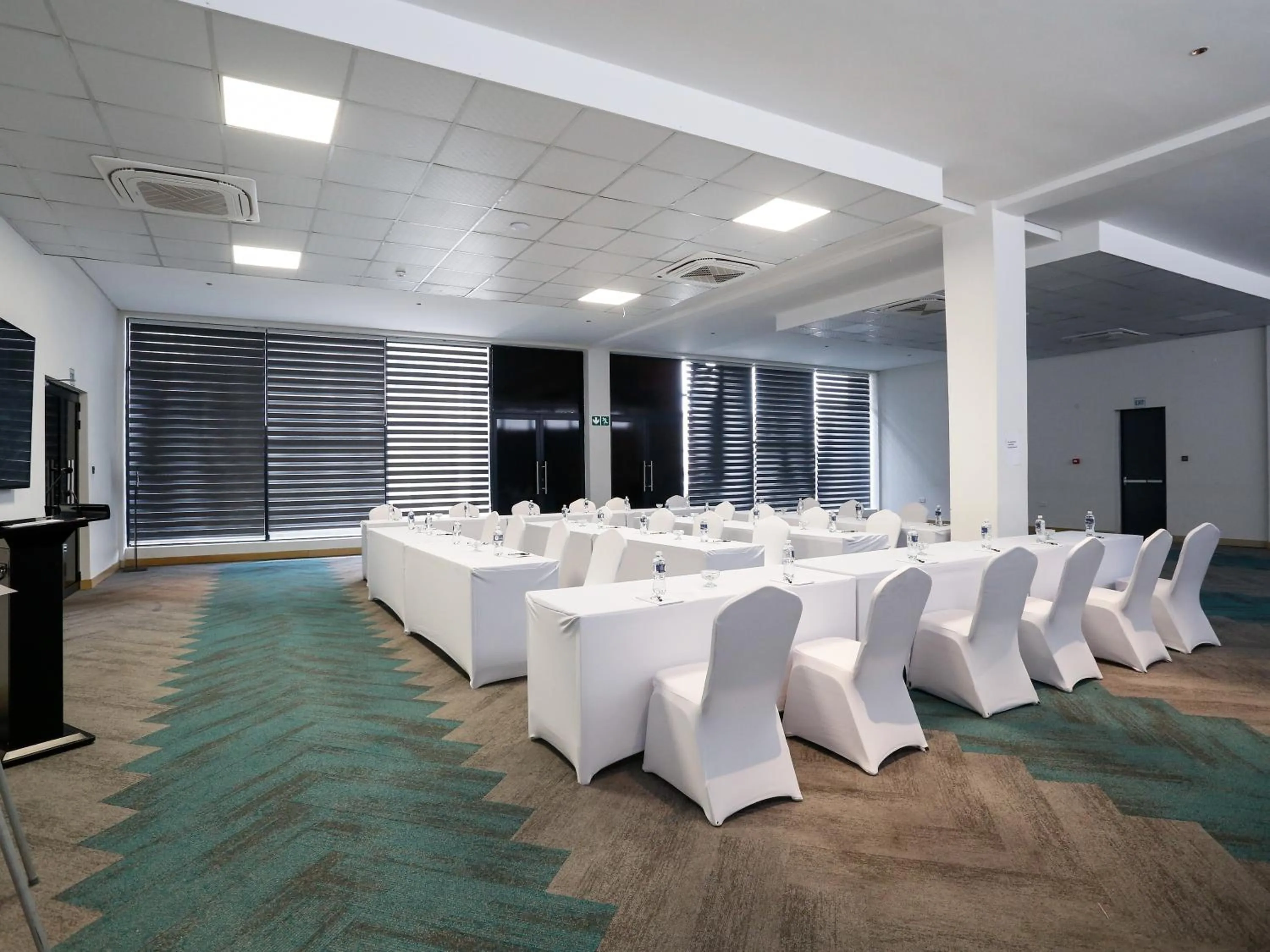 38 on Boulders Hotel