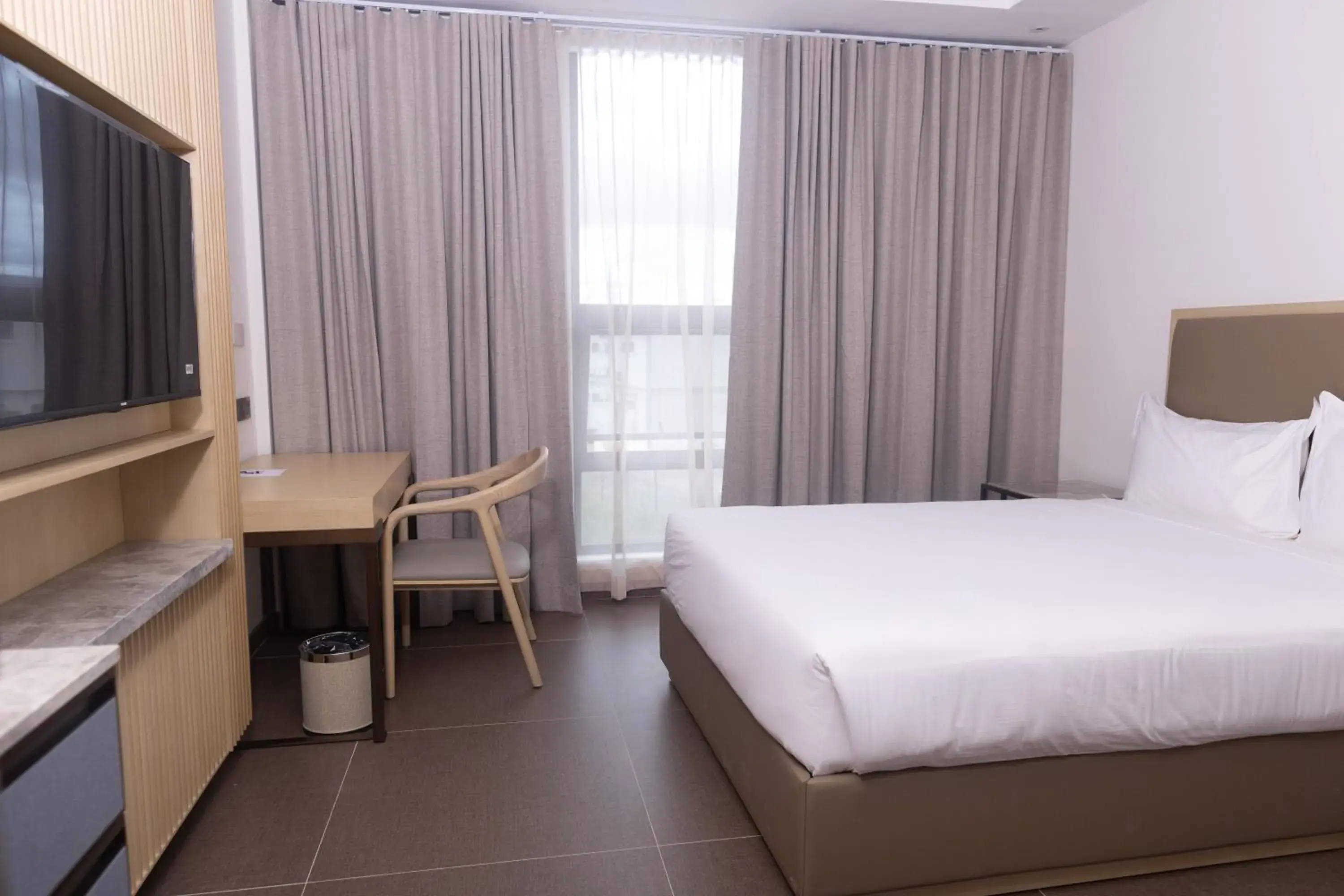 Standard Queen Room - single occupancy in 38 on Boulders Hotel Standard Queen Room - single occupancy in 38 on Boulders Hotel