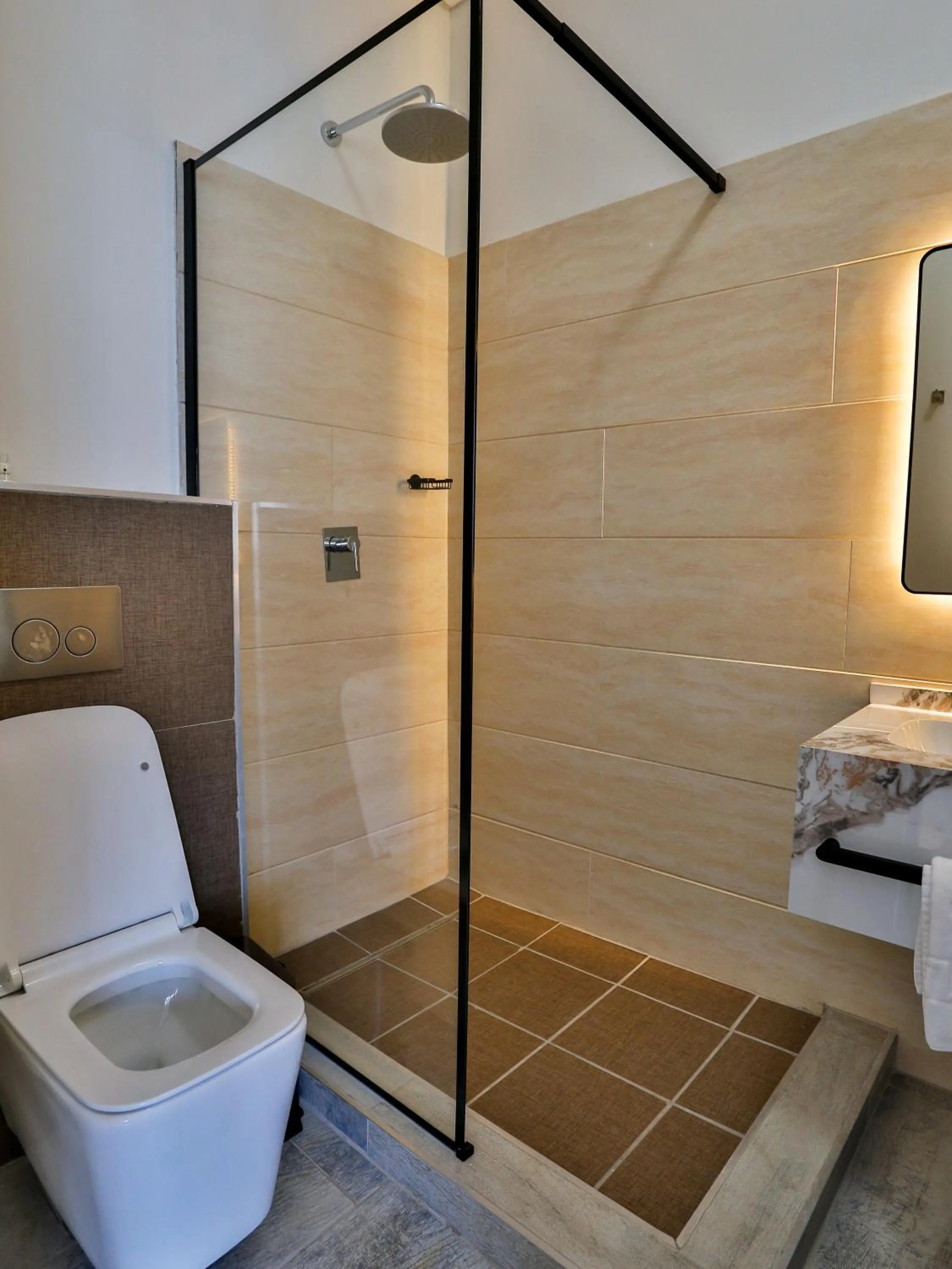 38 on Boulders Hotel