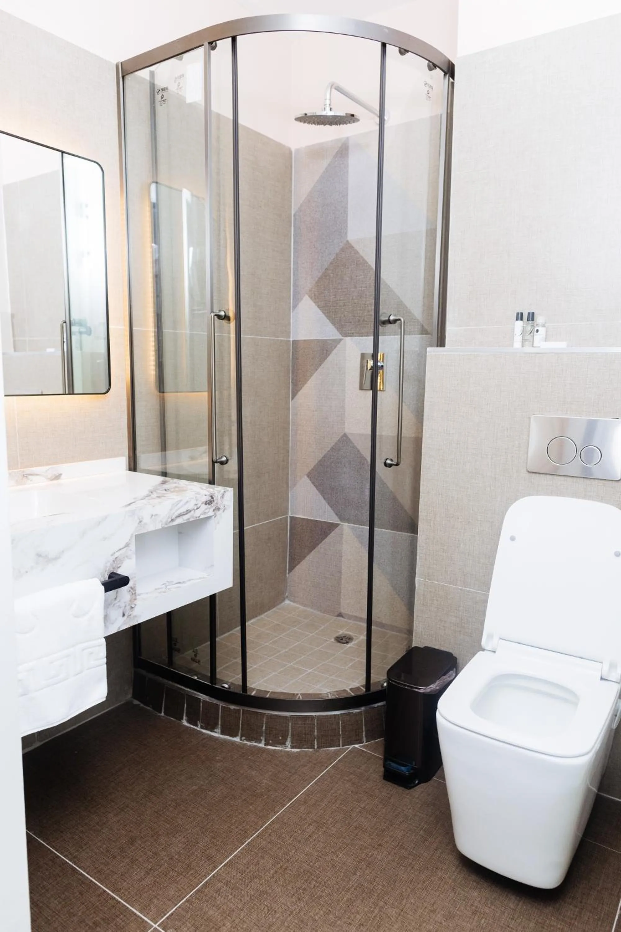 38 on Boulders Hotel