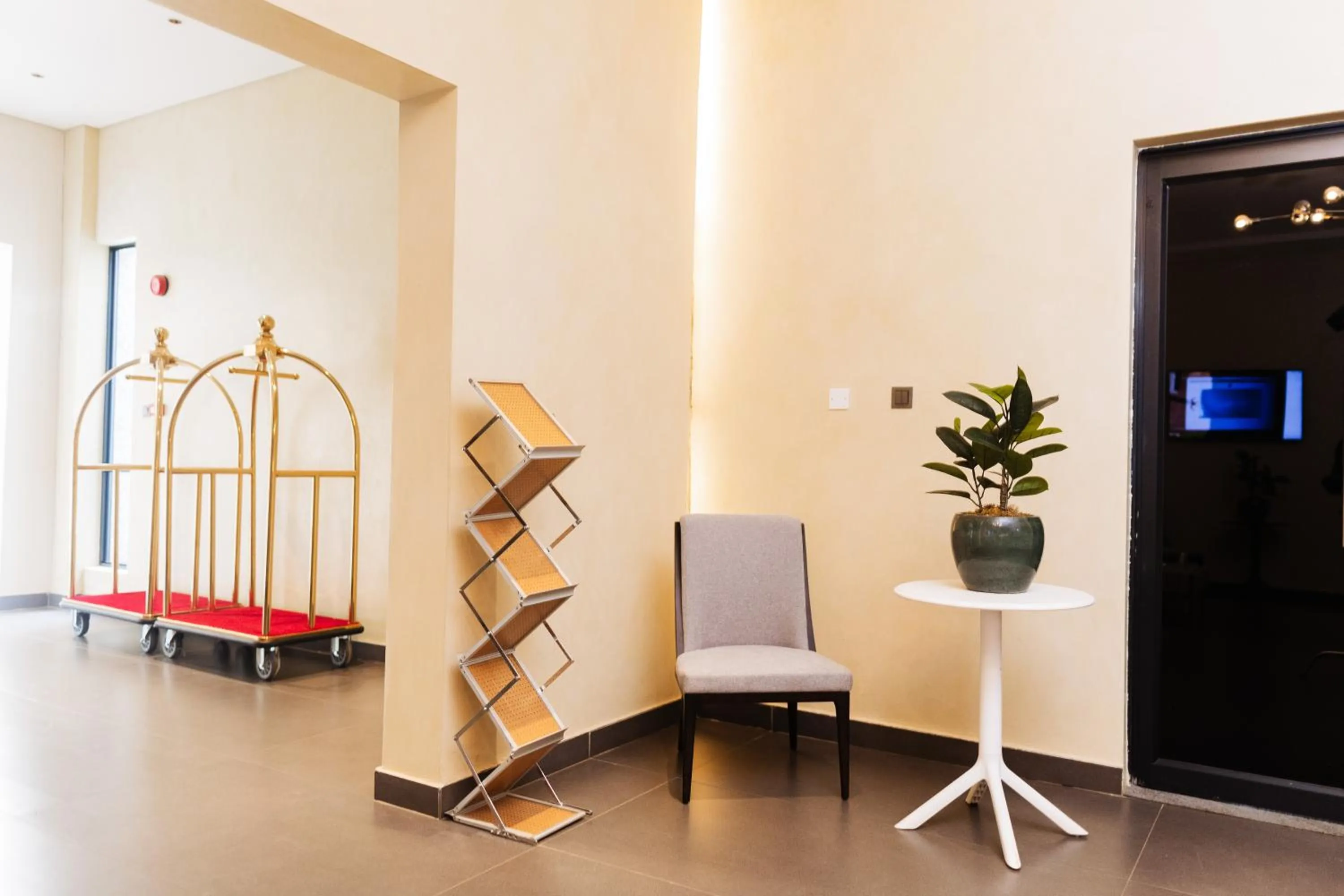 38 on Boulders Hotel