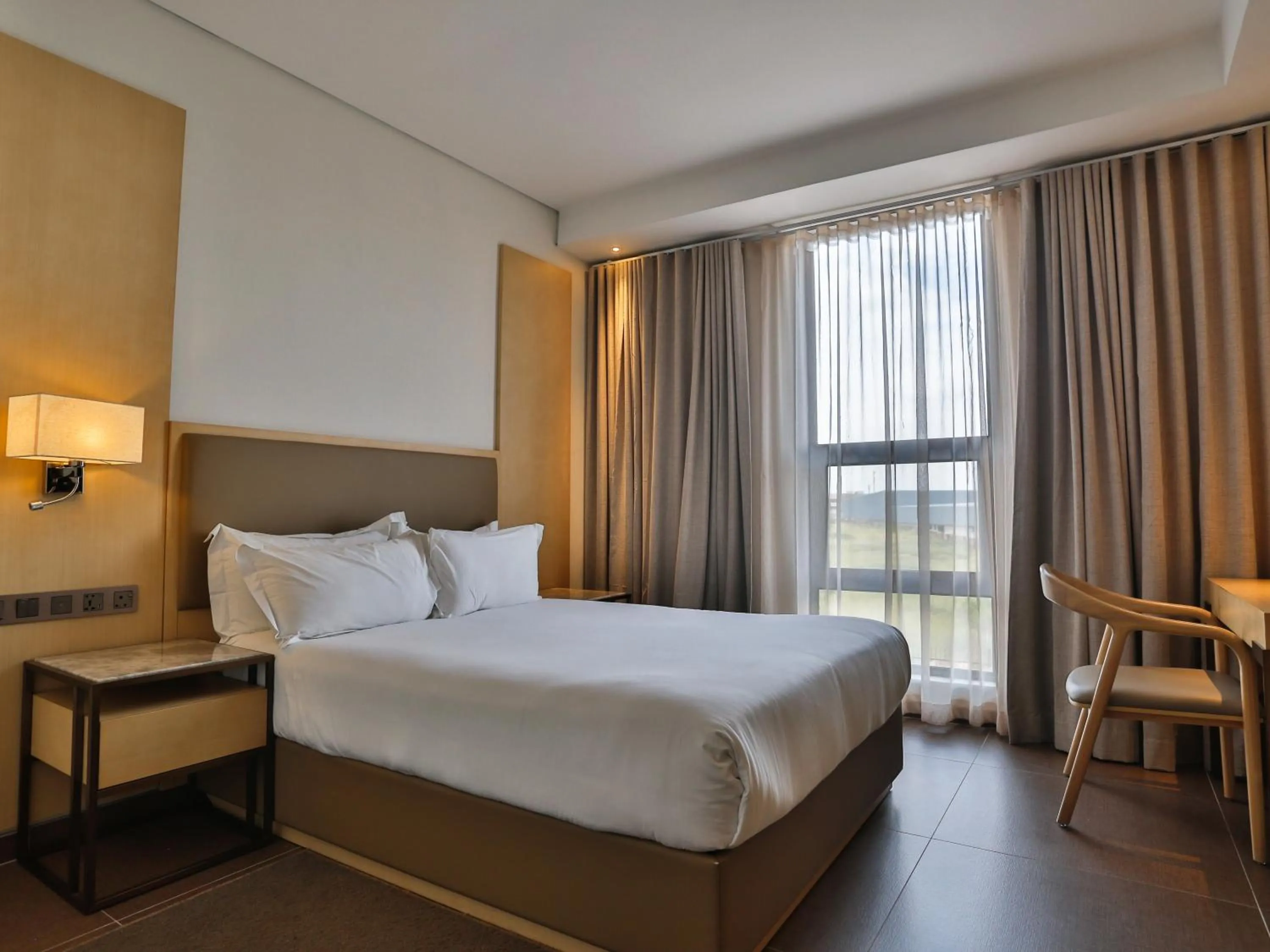 Bed in 38 on Boulders Hotel