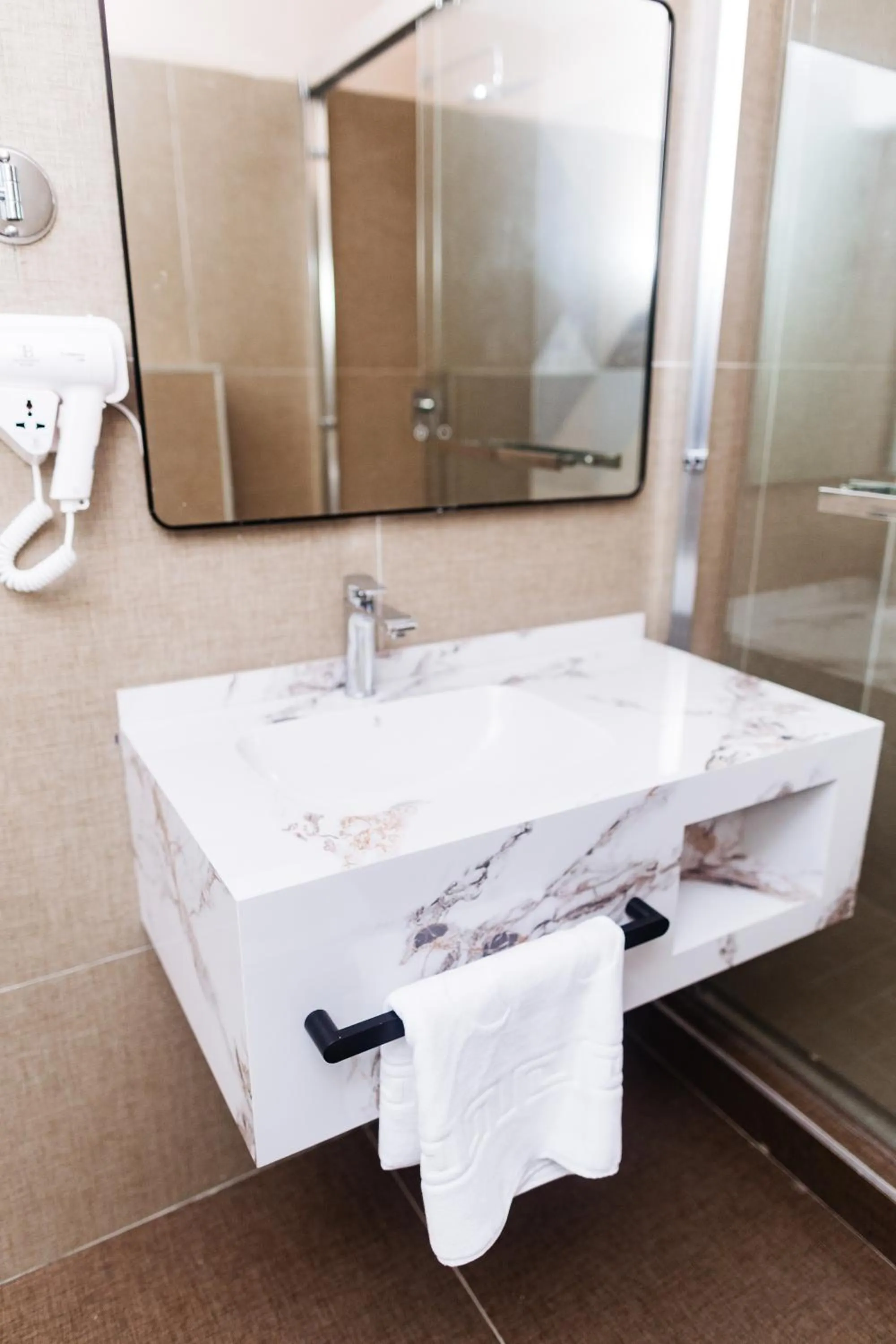 38 on Boulders Hotel