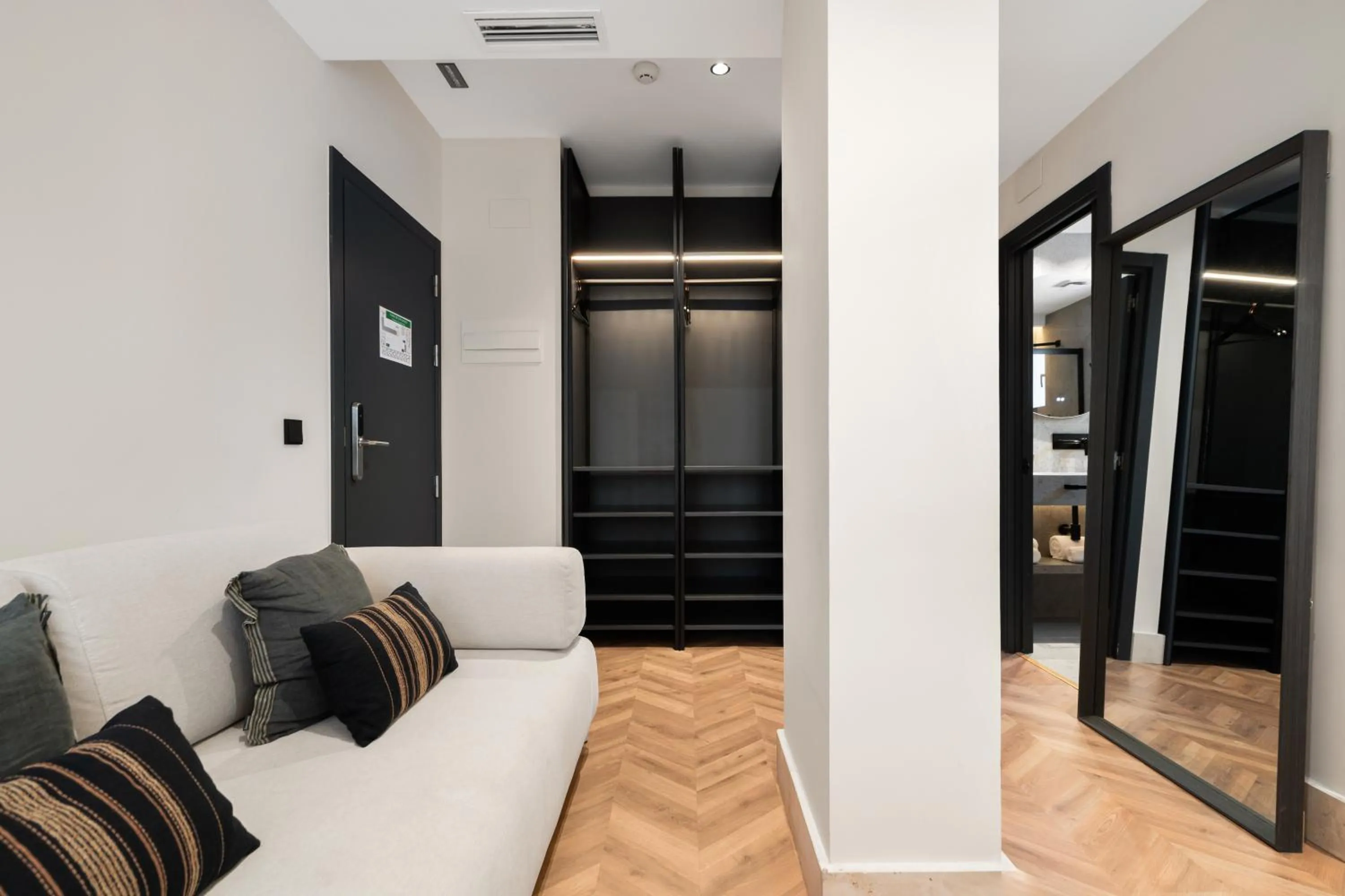 Living room in Pacifico Suites near Retiro