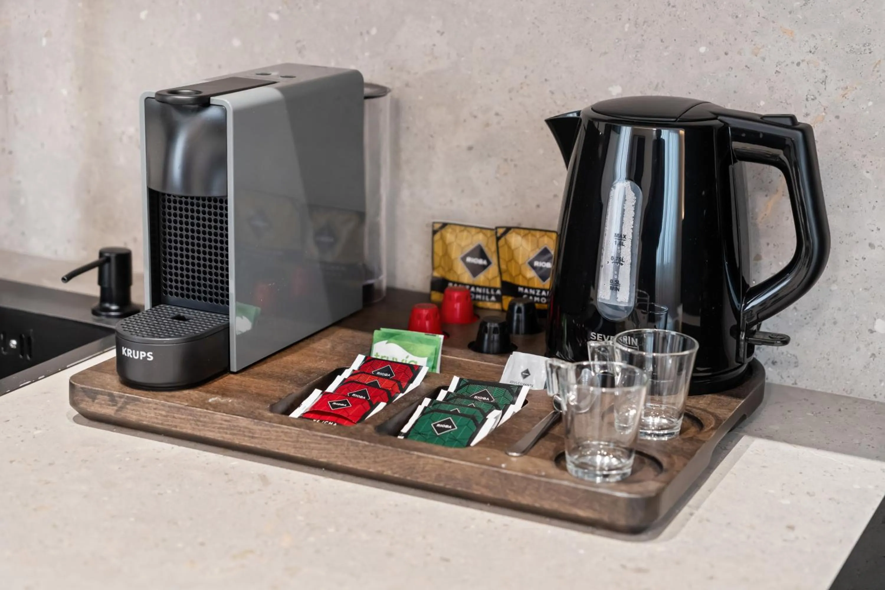 Coffee/tea facilities in Pacifico Suites near Retiro