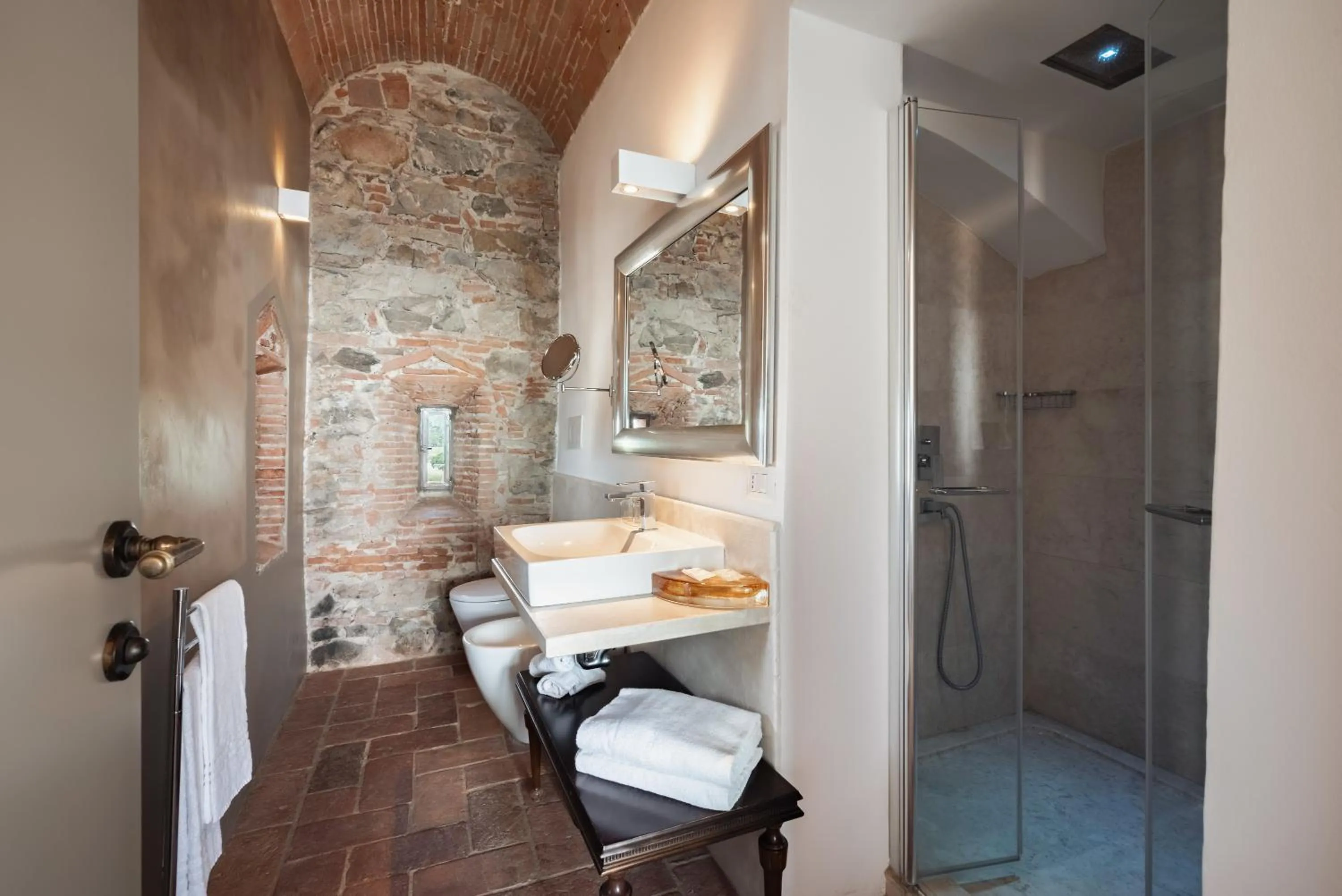 Bathroom, Bed in Torre Mozza - Dimora d' Epoca