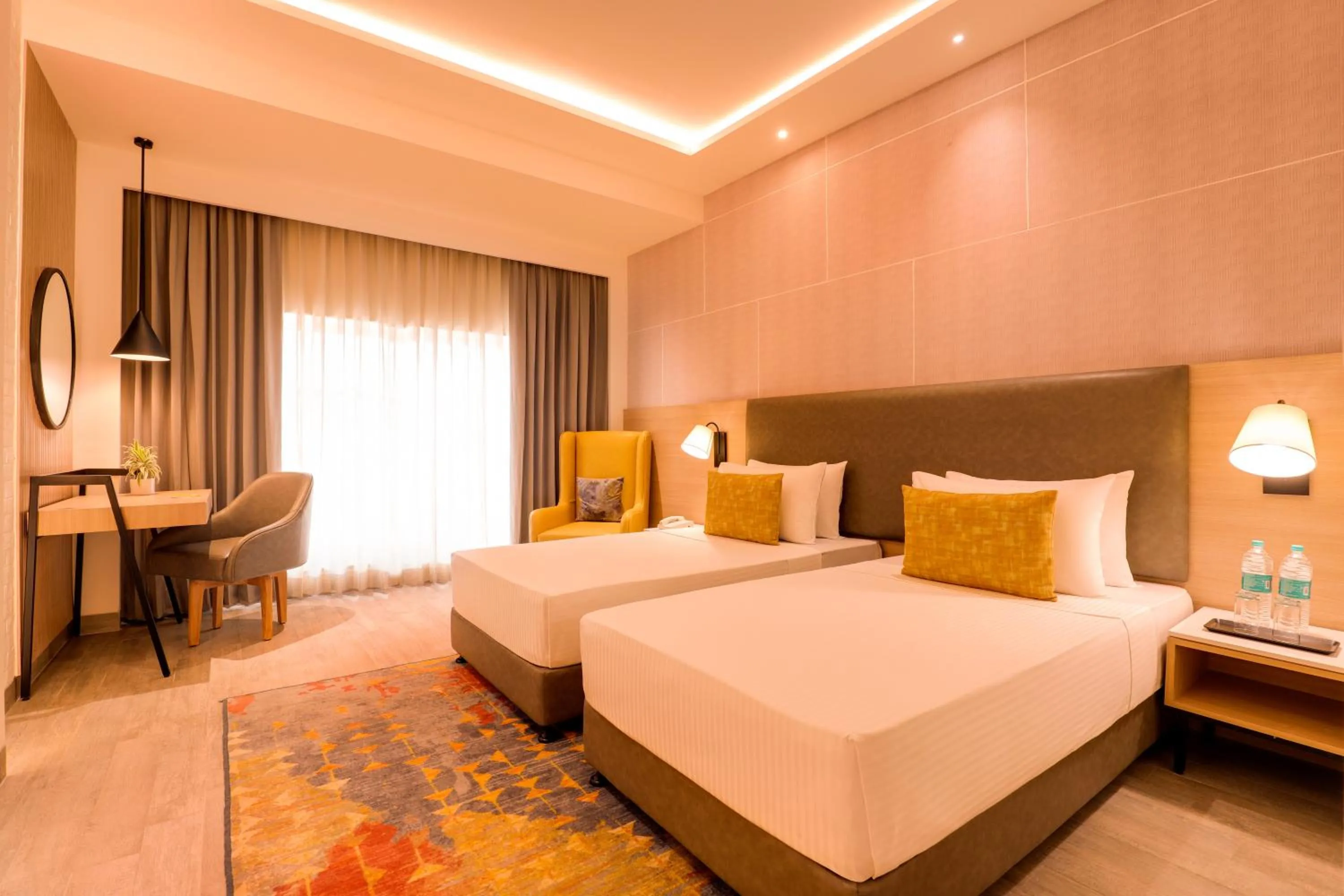Bedroom, Bed in Lemon Tree Hotel, Chandausi