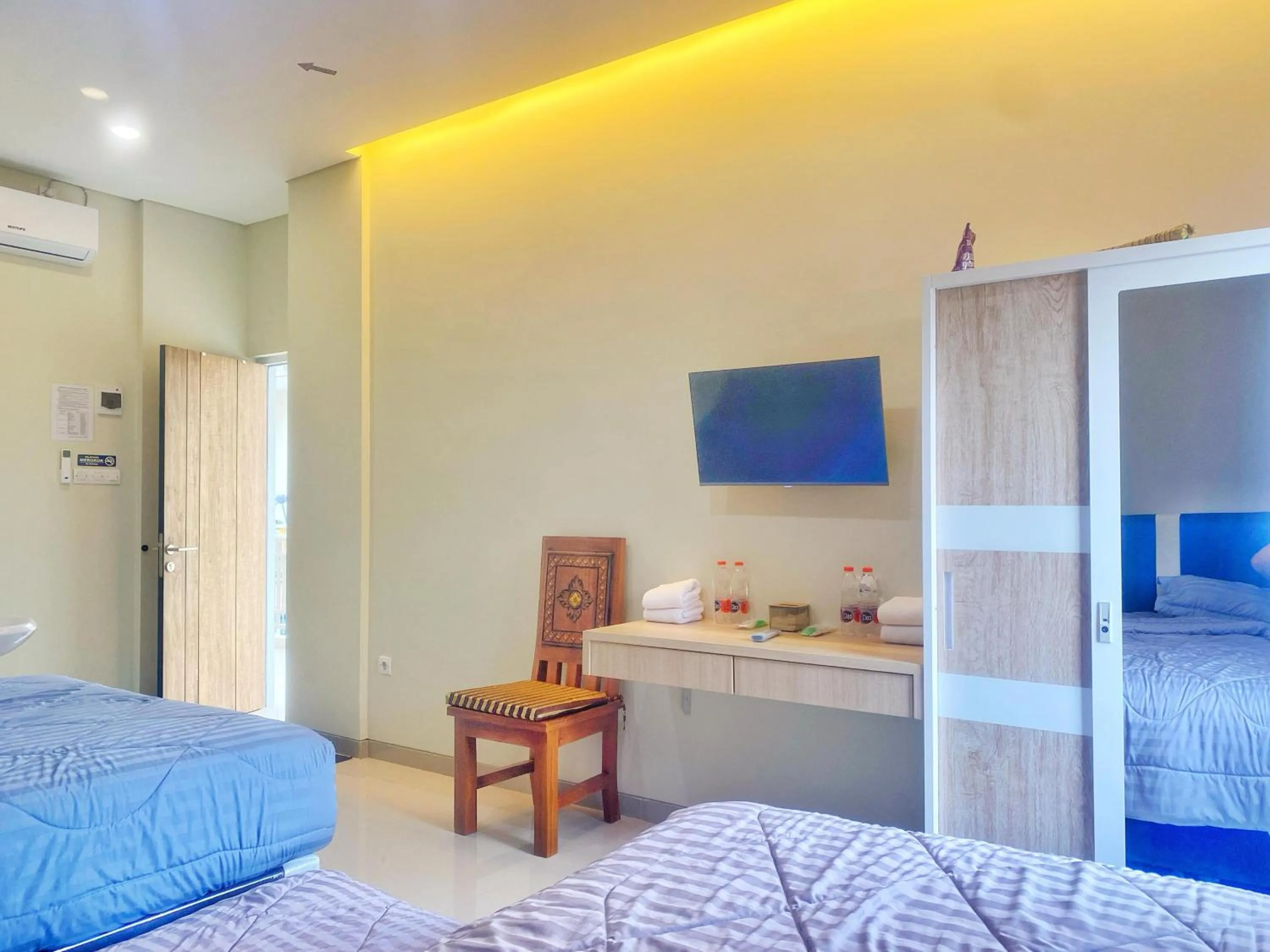 Bed in Nganjuk Family Guest House