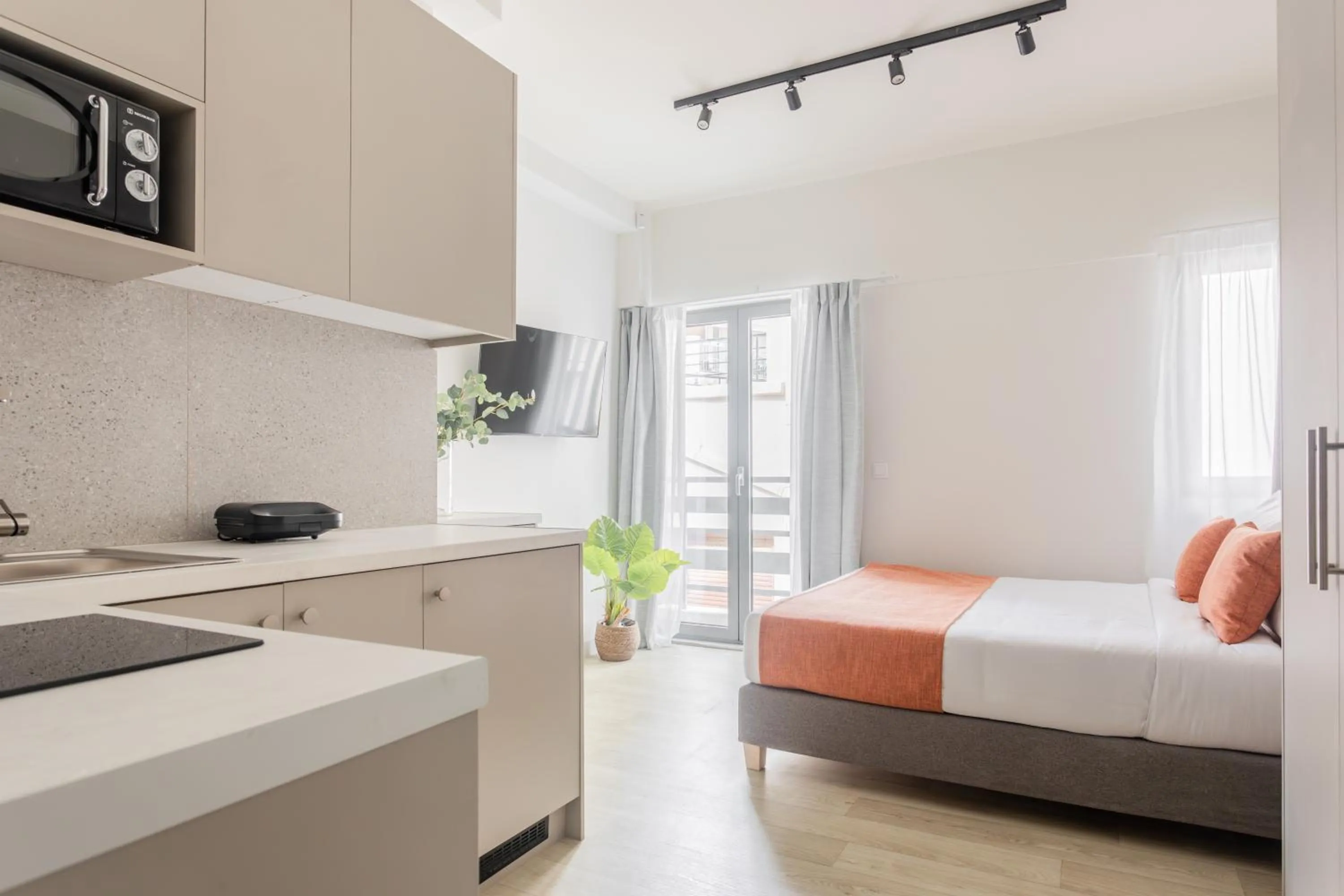 Bed in Sol by Zoia Living