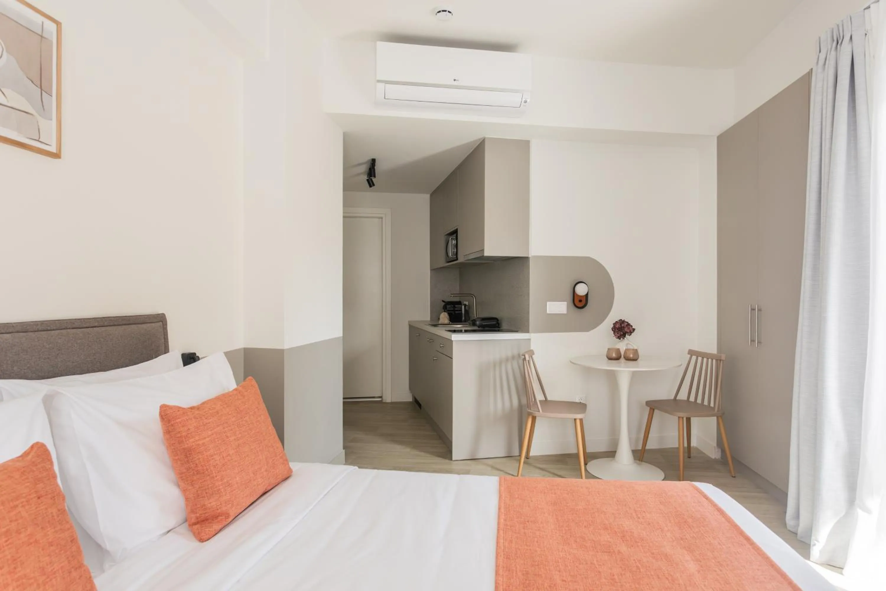 Bedroom, Bed in Sol by Zoia Living
