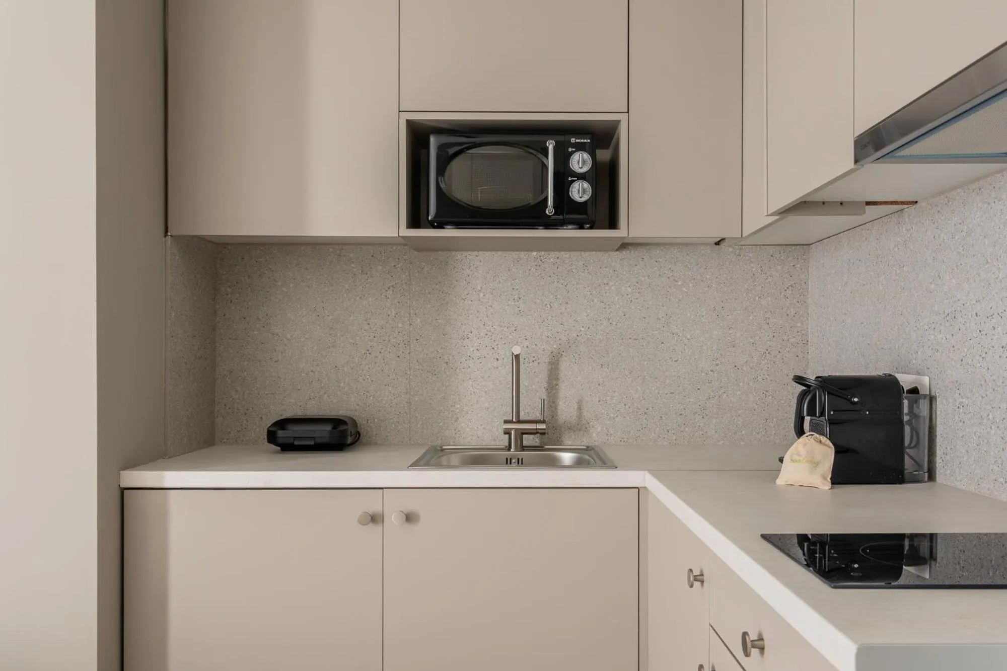 Kitchen or kitchenette in Sol by Zoia Living