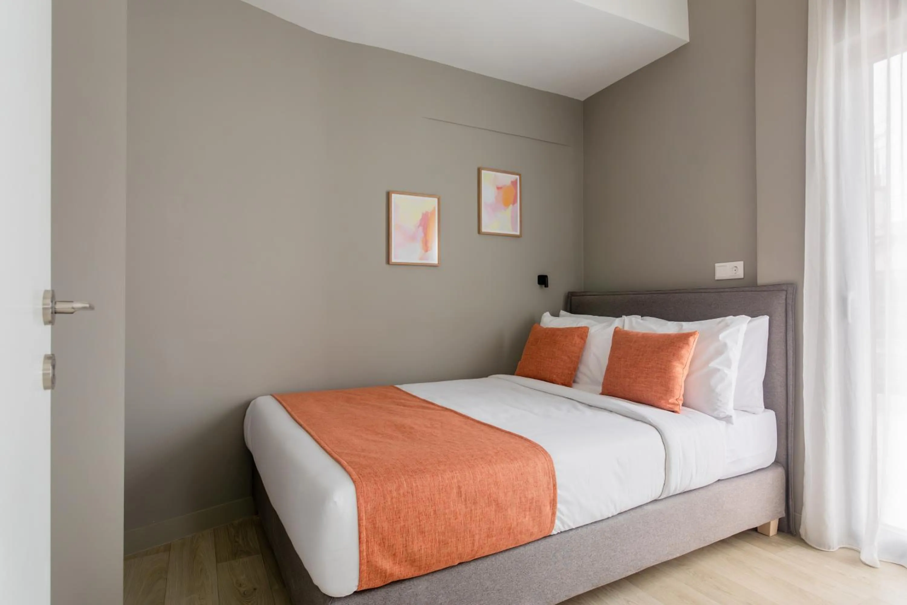 Bed in Sol by Zoia Living