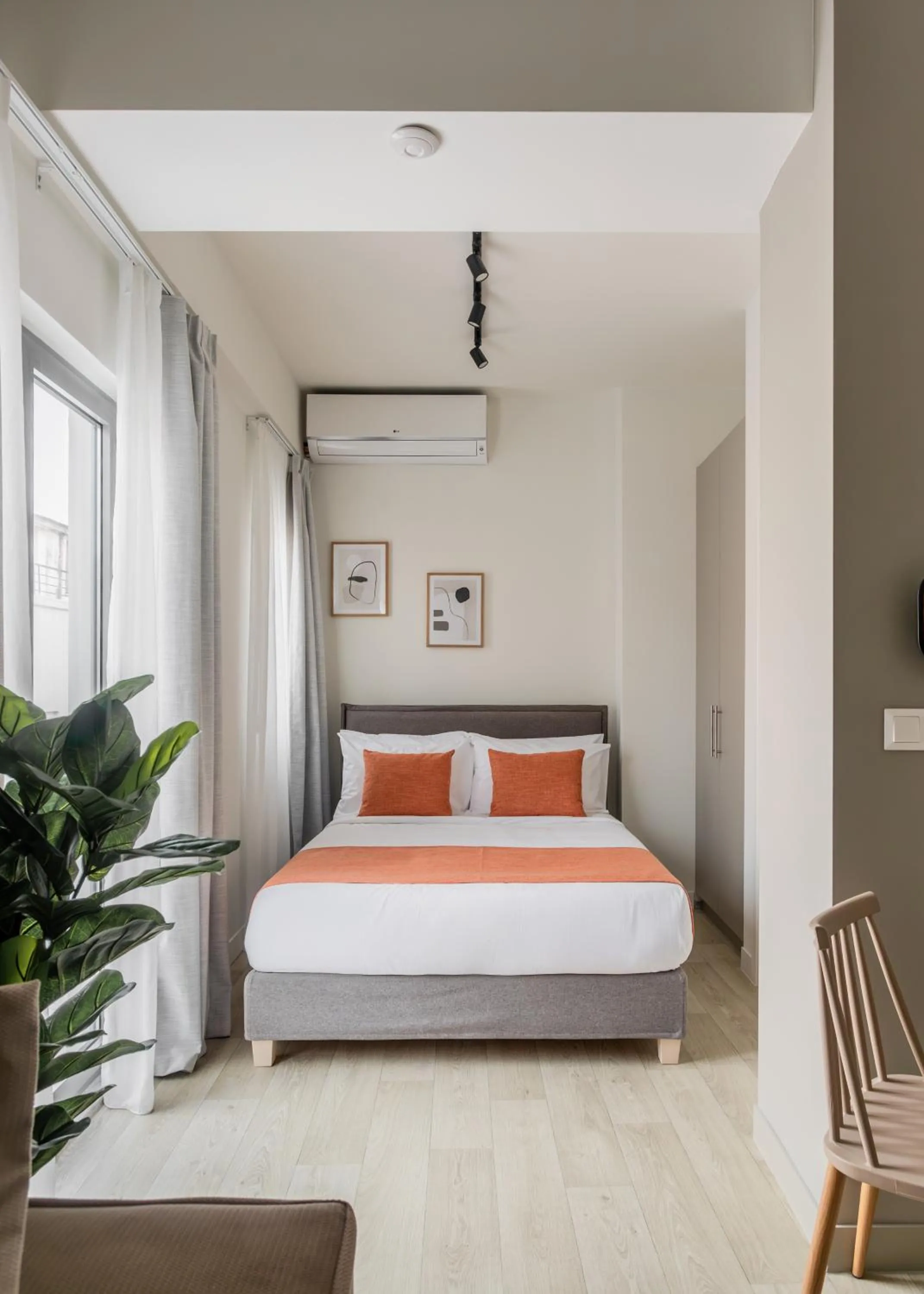 Bed in Sol by Zoia Living