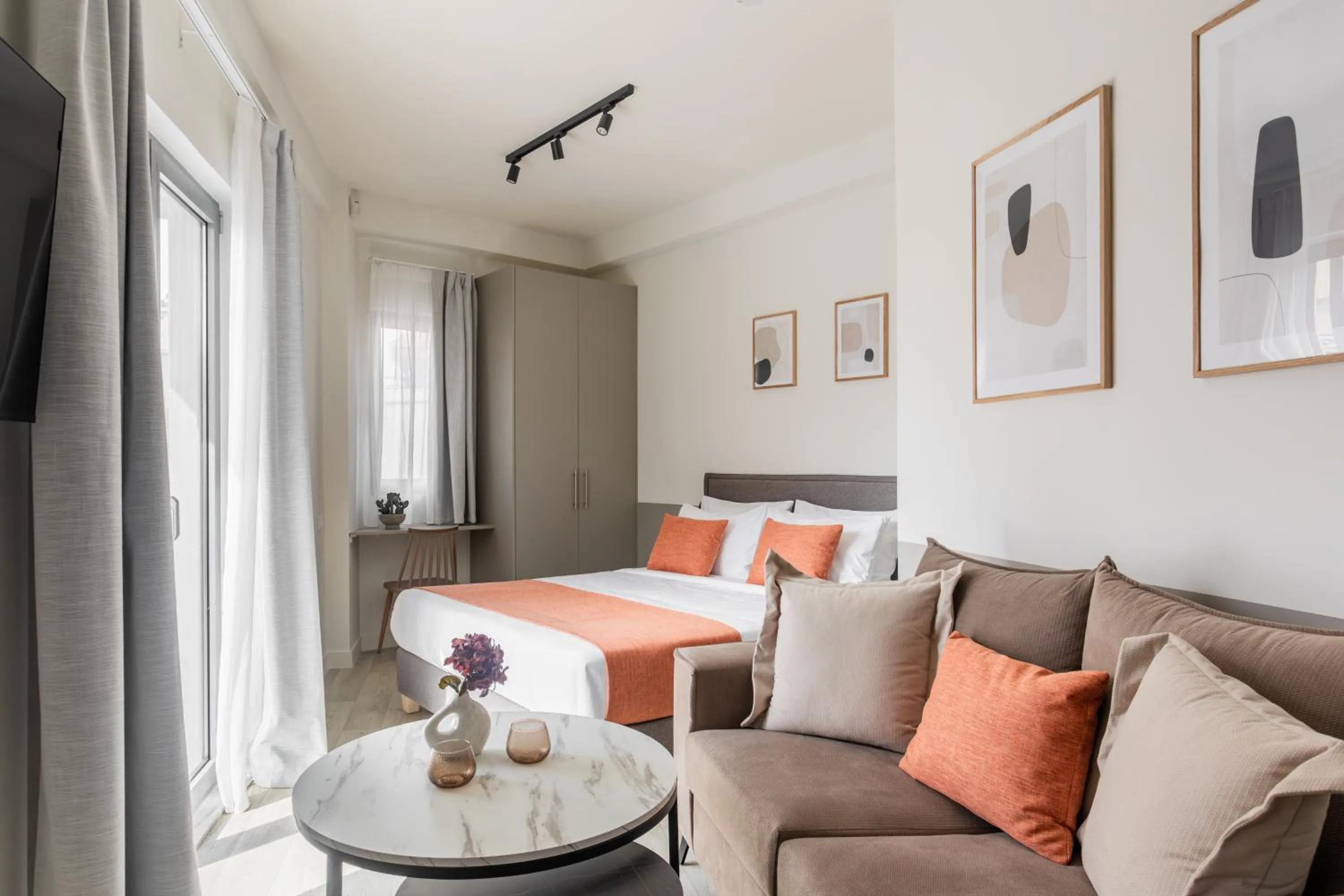 Bed in Sol by Zoia Living
