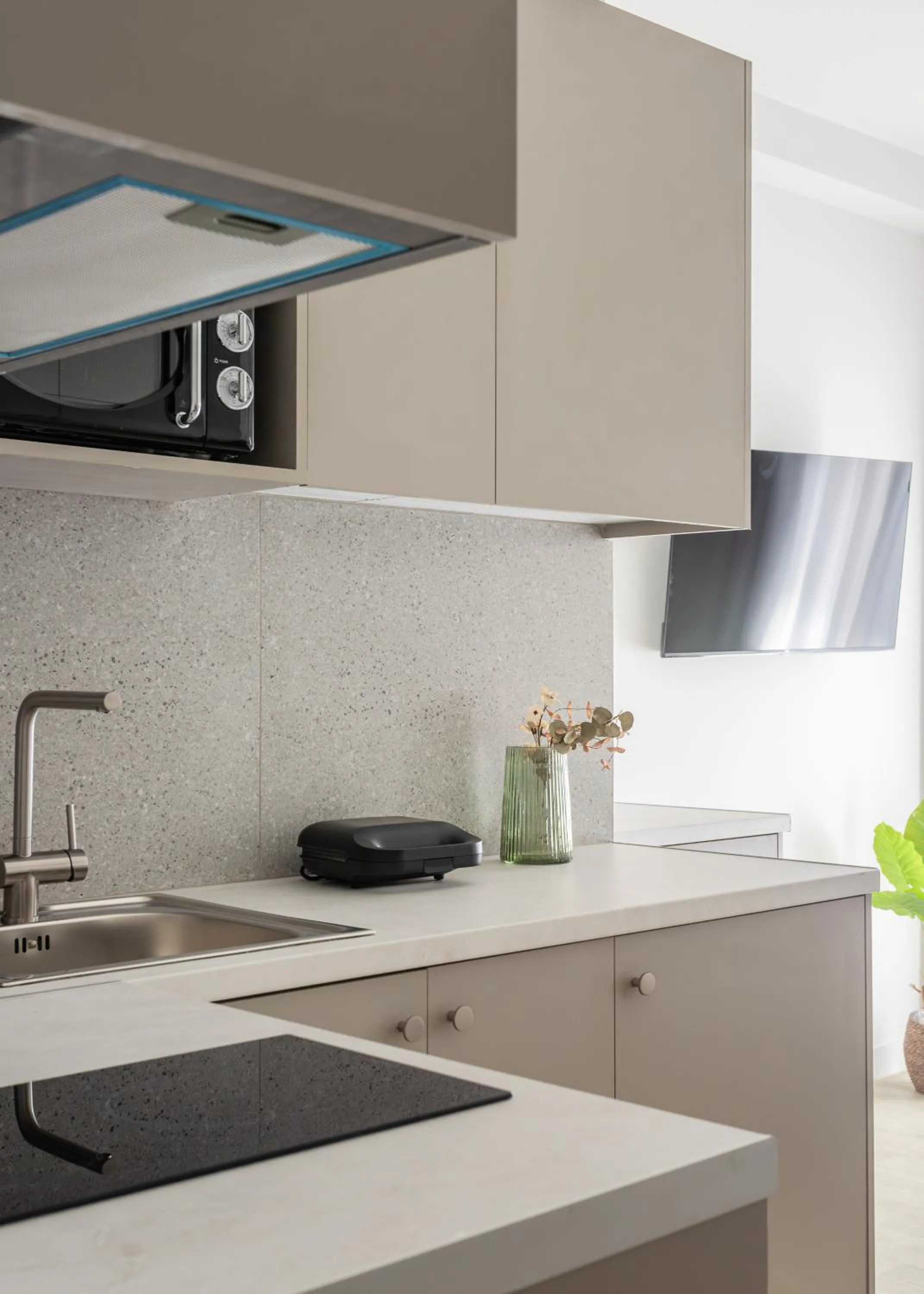 Kitchen or kitchenette in Sol by Zoia Living