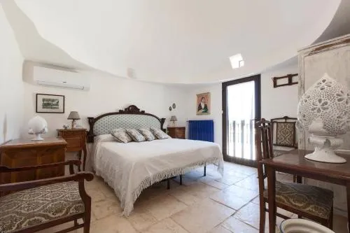 Trullo Coco' by Perle di Puglia