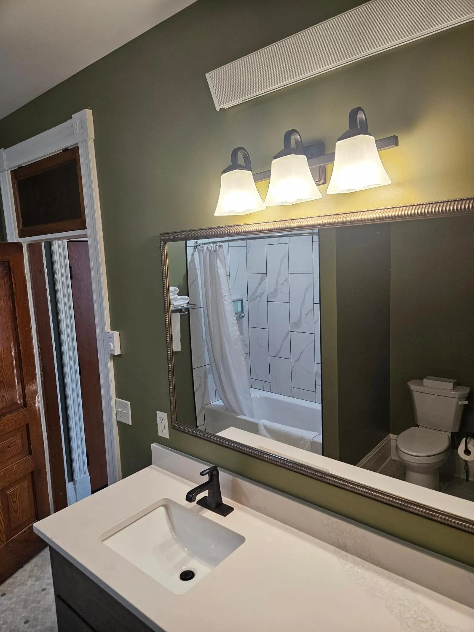 Albany Merchants Hotel