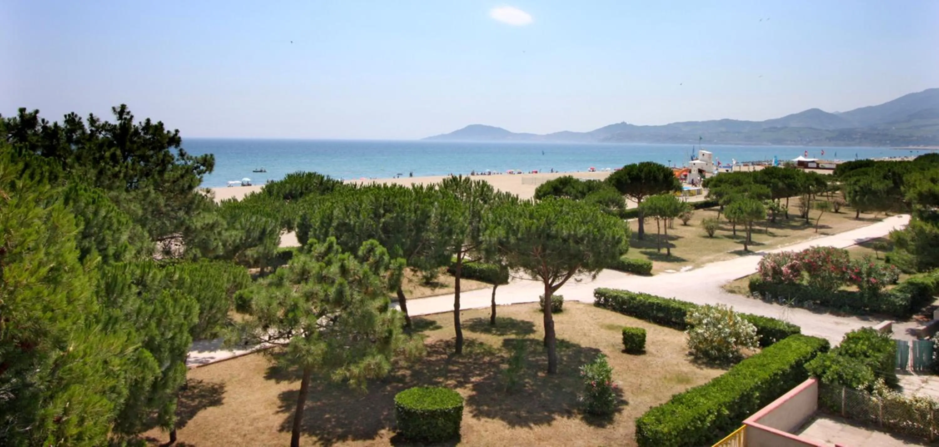 Beach in Résidence du Lido
