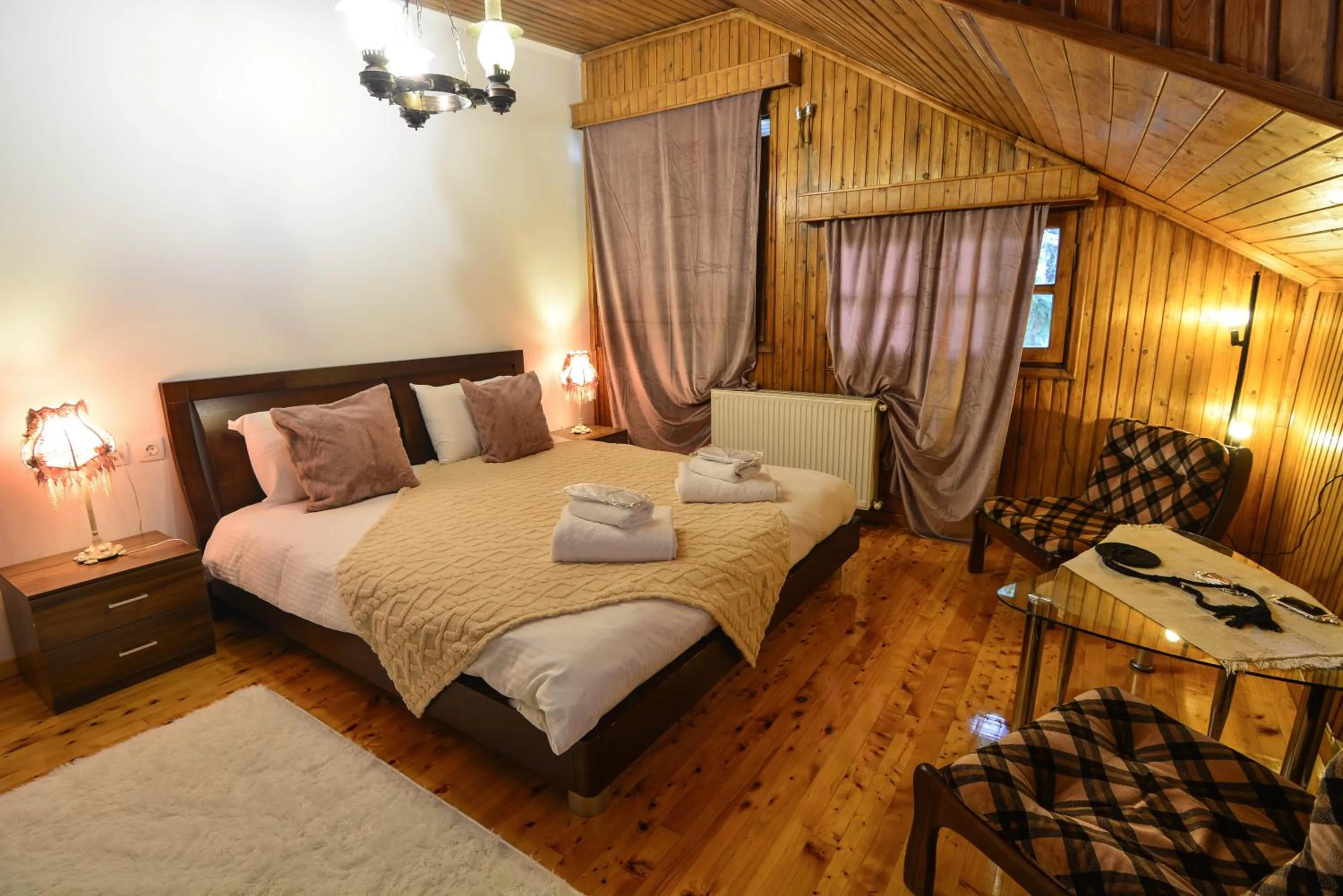 Bed in Archontiko Fiamegou Hotel&Spa