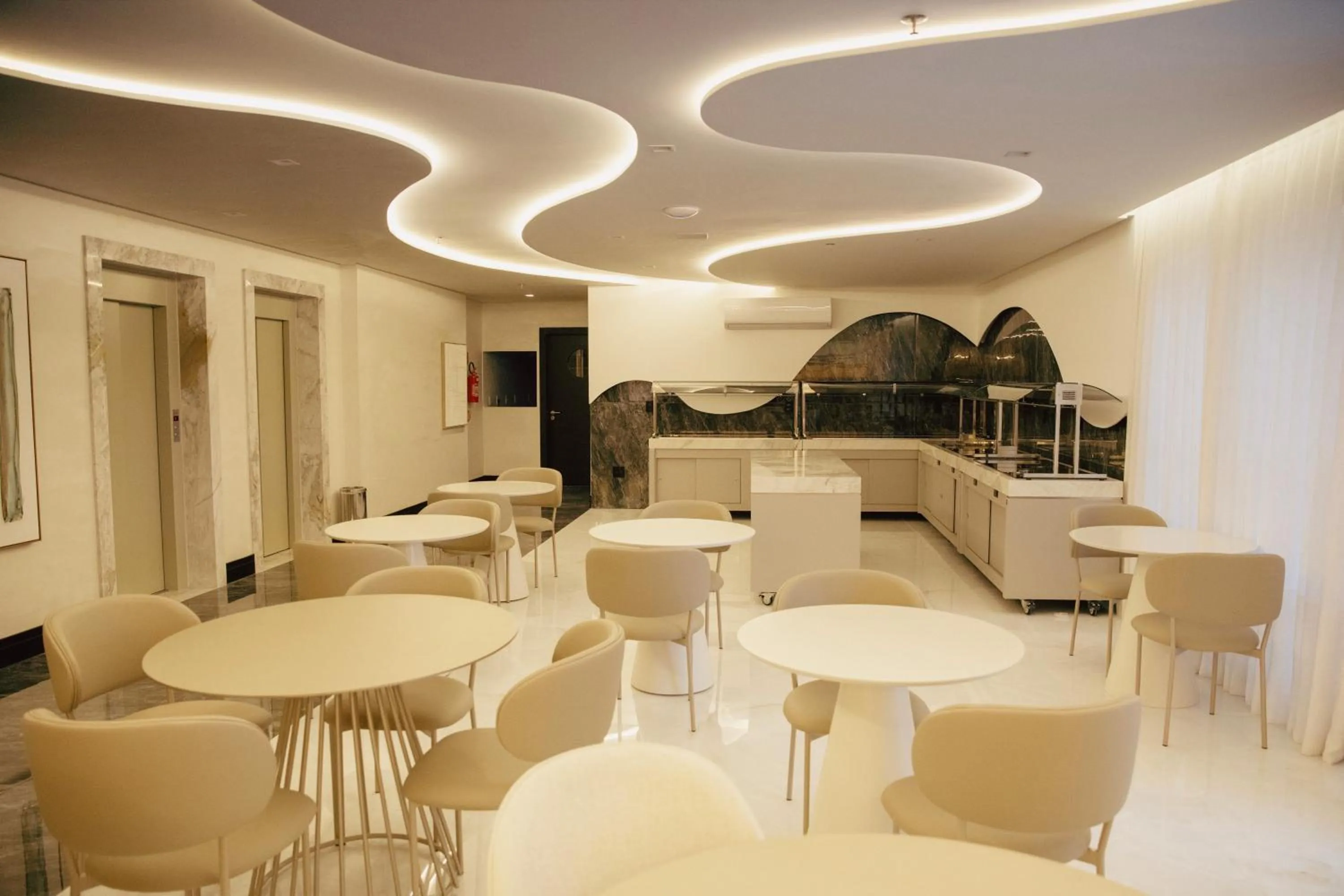 Nobile Grand Itapema