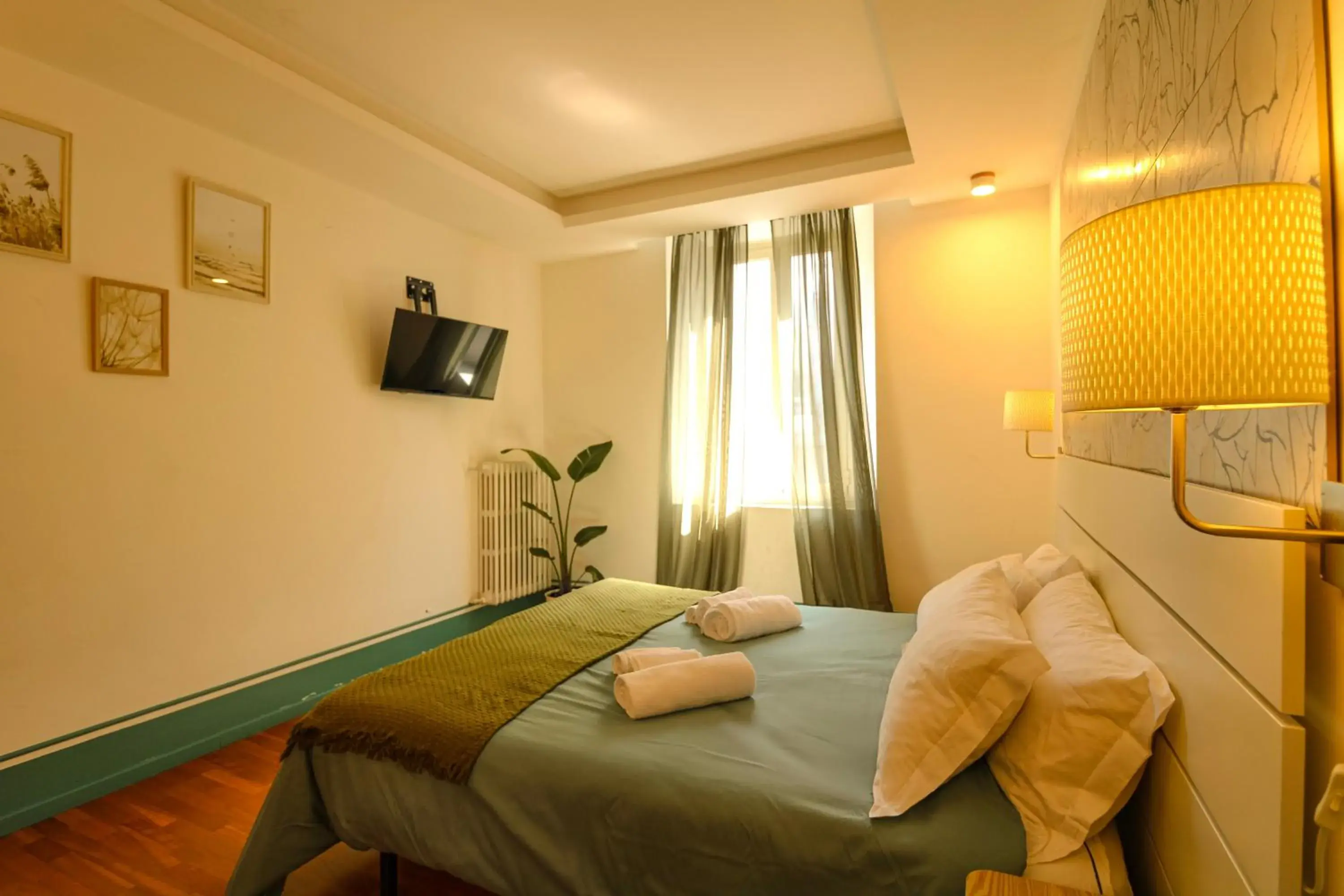 Double Room with Private External Bathroom in Domus Angularia Double Room with Private External Bathroom in Domus Angularia