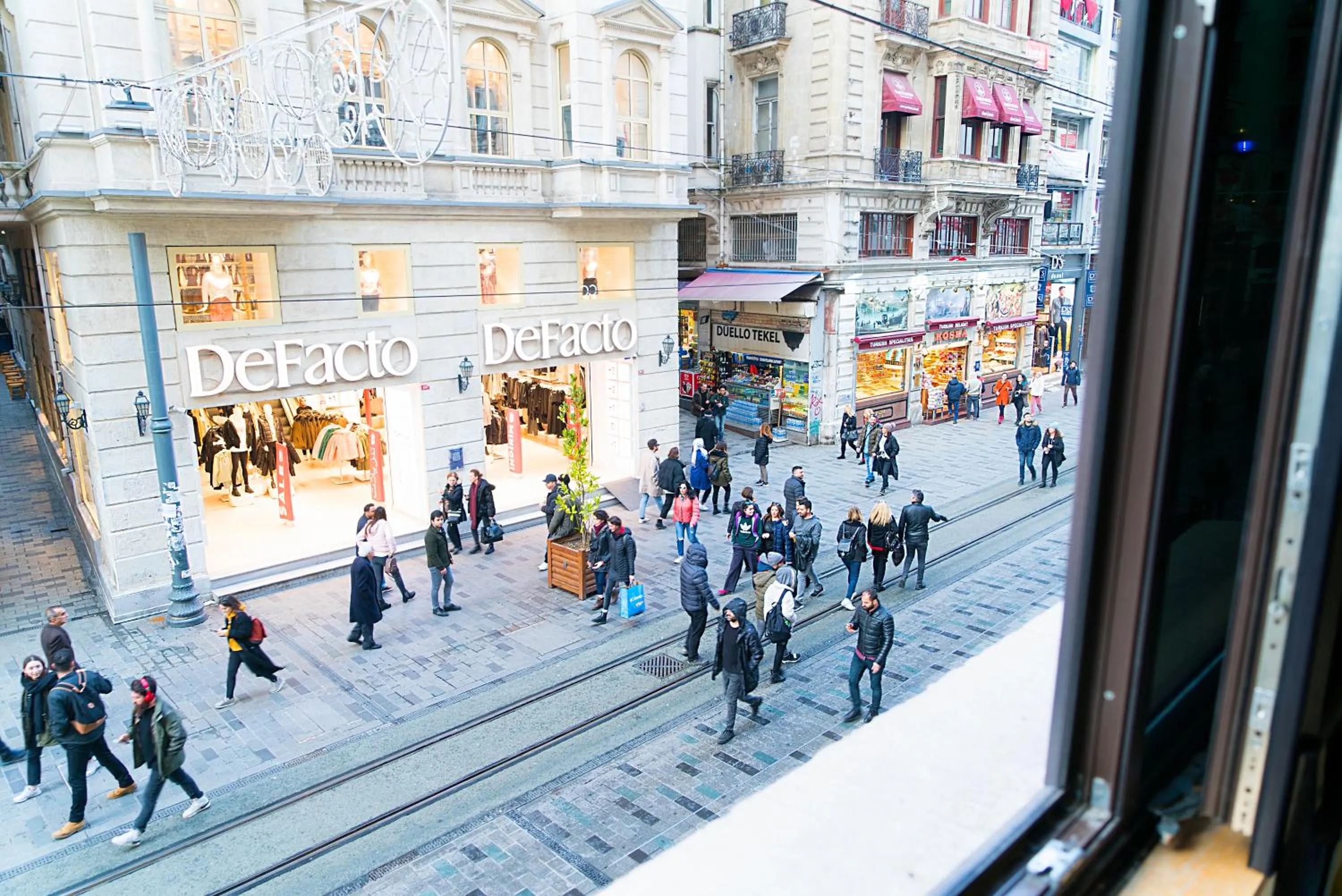 City view in Magnova Studios