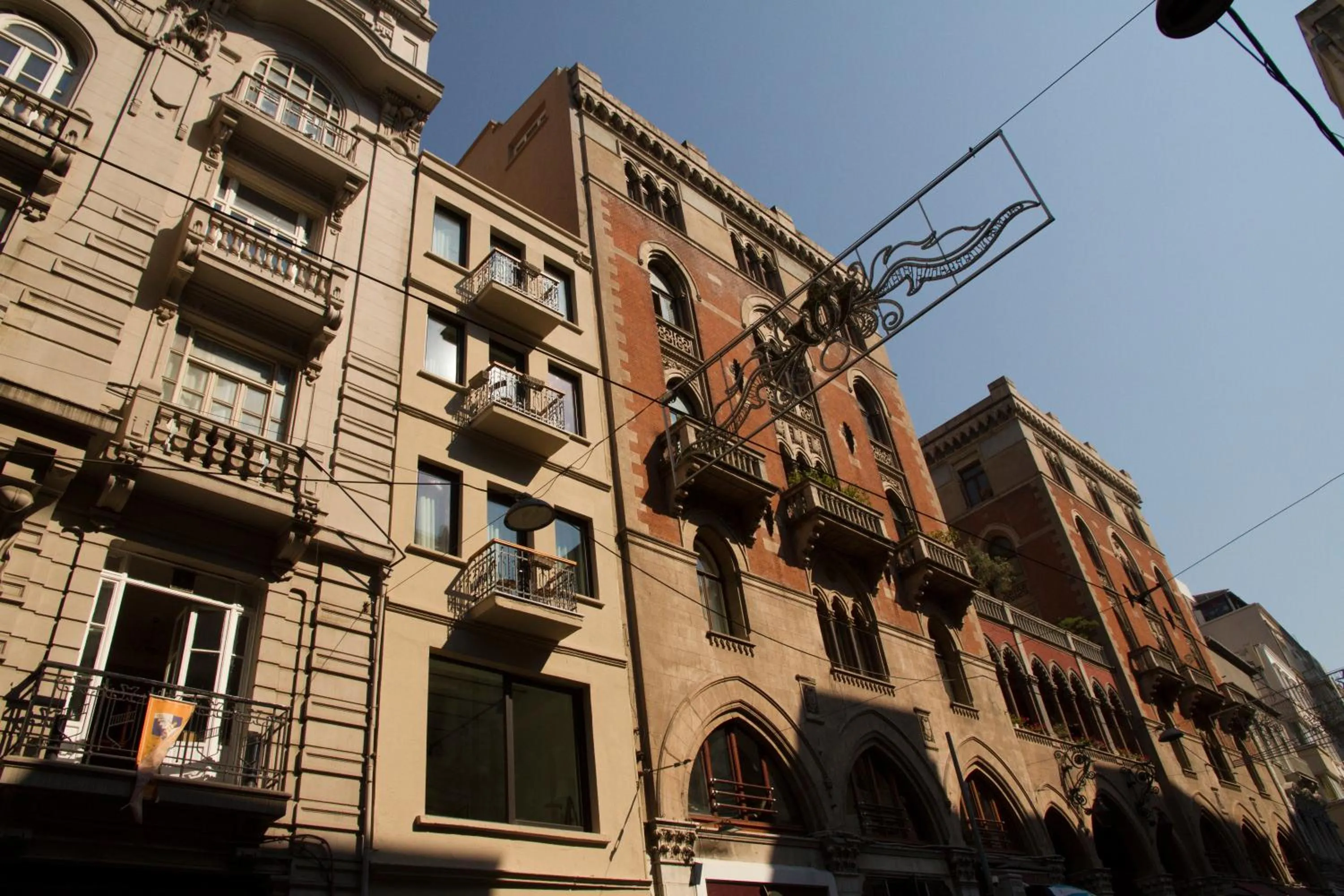 Facade/entrance in Magnova Studios