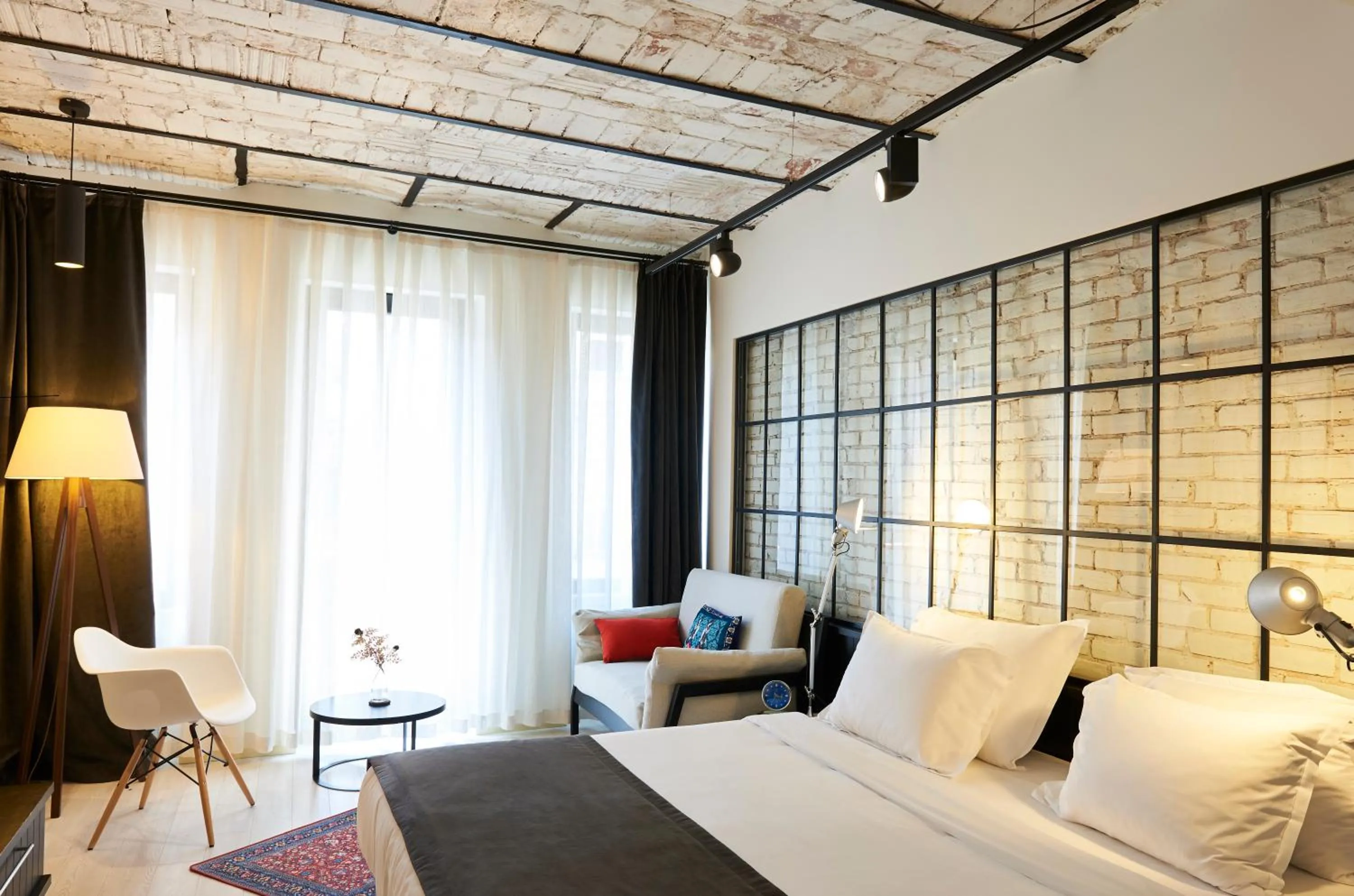 Decorative detail, Bed in Magnova Studios