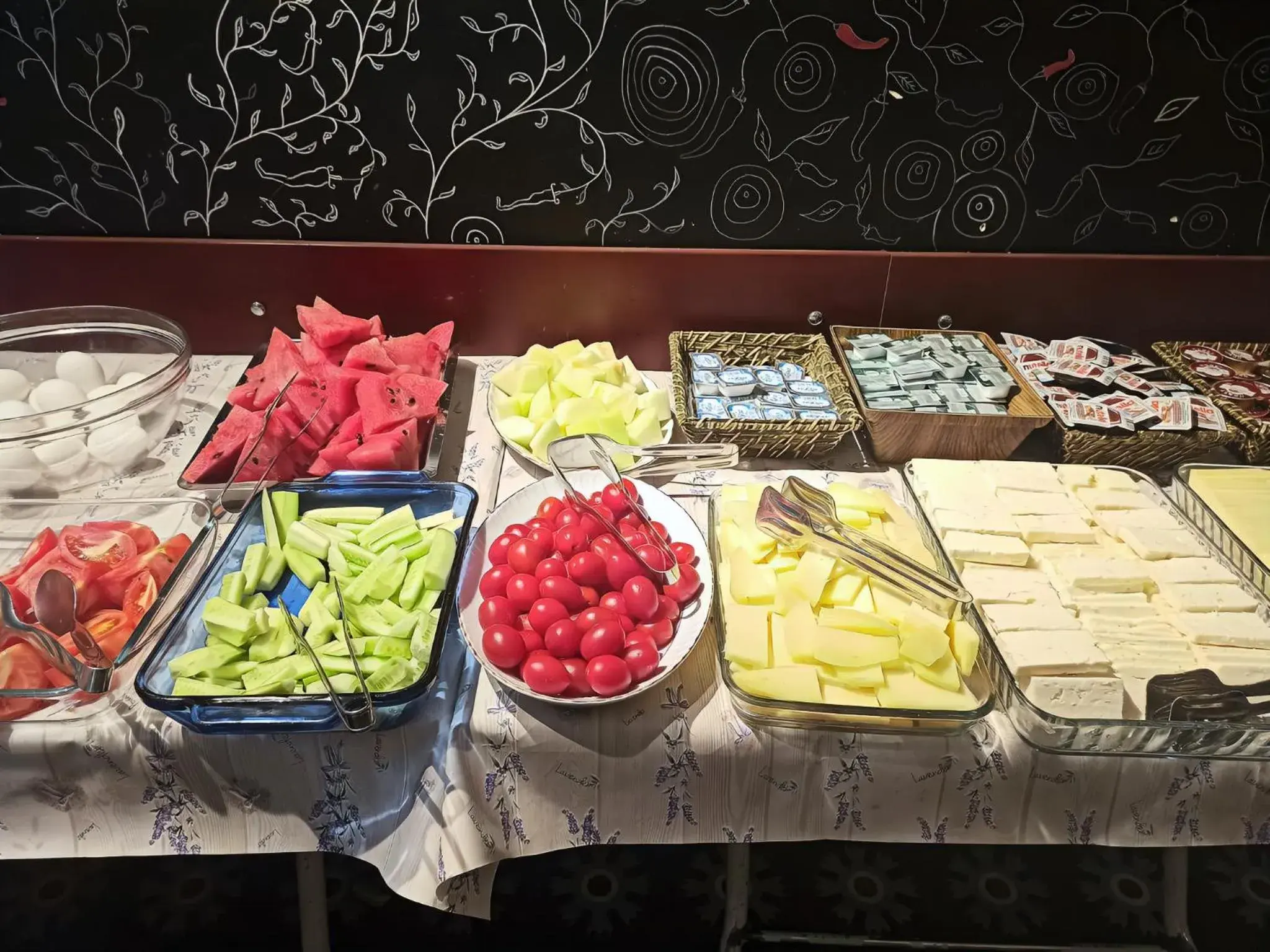 Breakfast in Magnova Studios Breakfast in Magnova Studios