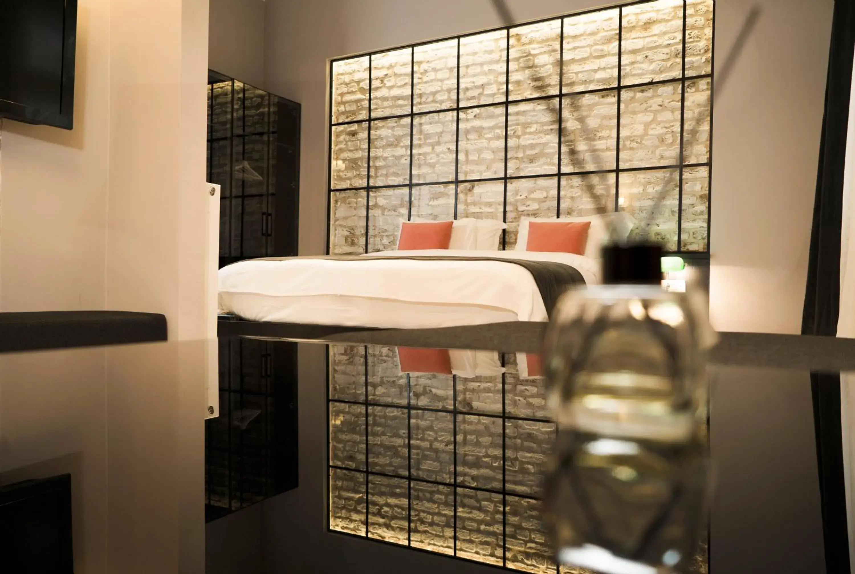 Bed in Magnova Studios Bed in Magnova Studios