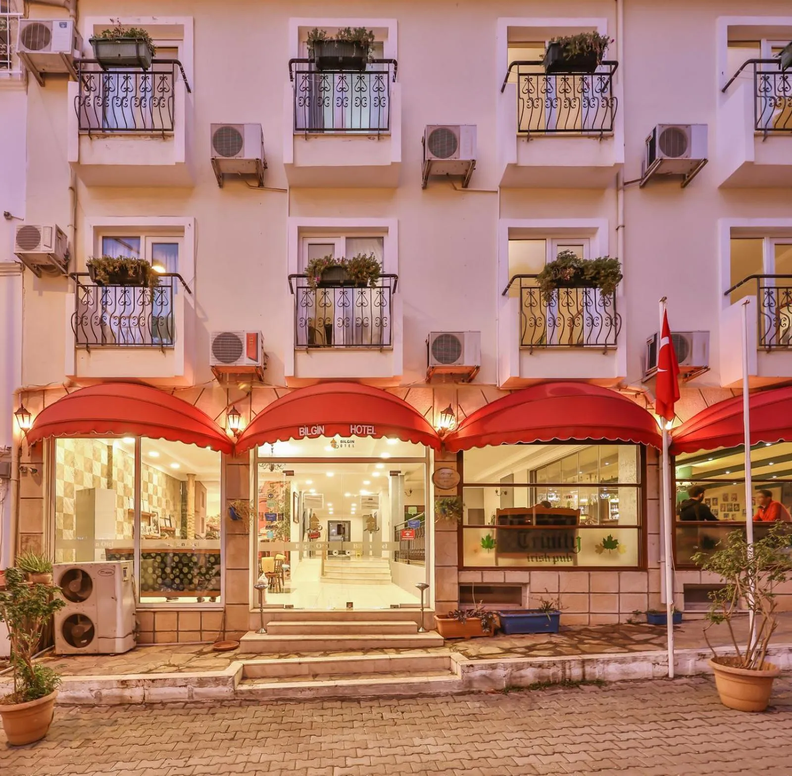 Property building in Kas Bilgin Hotel