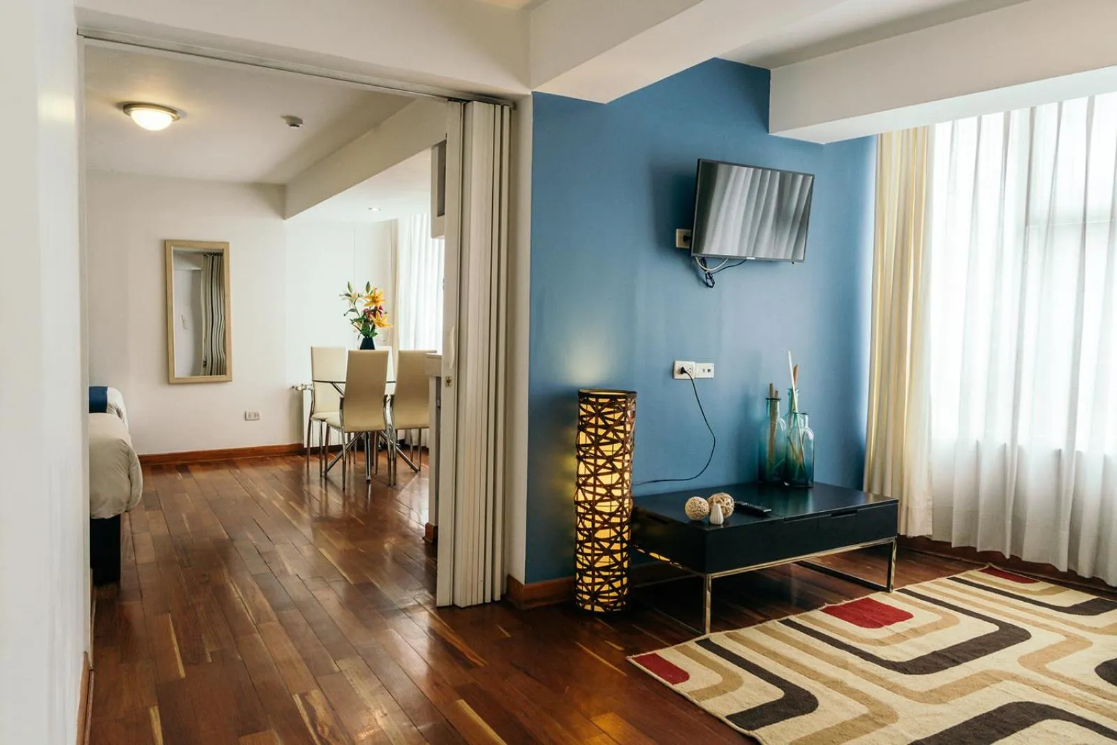 TV and multimedia in Wayqey Hotel