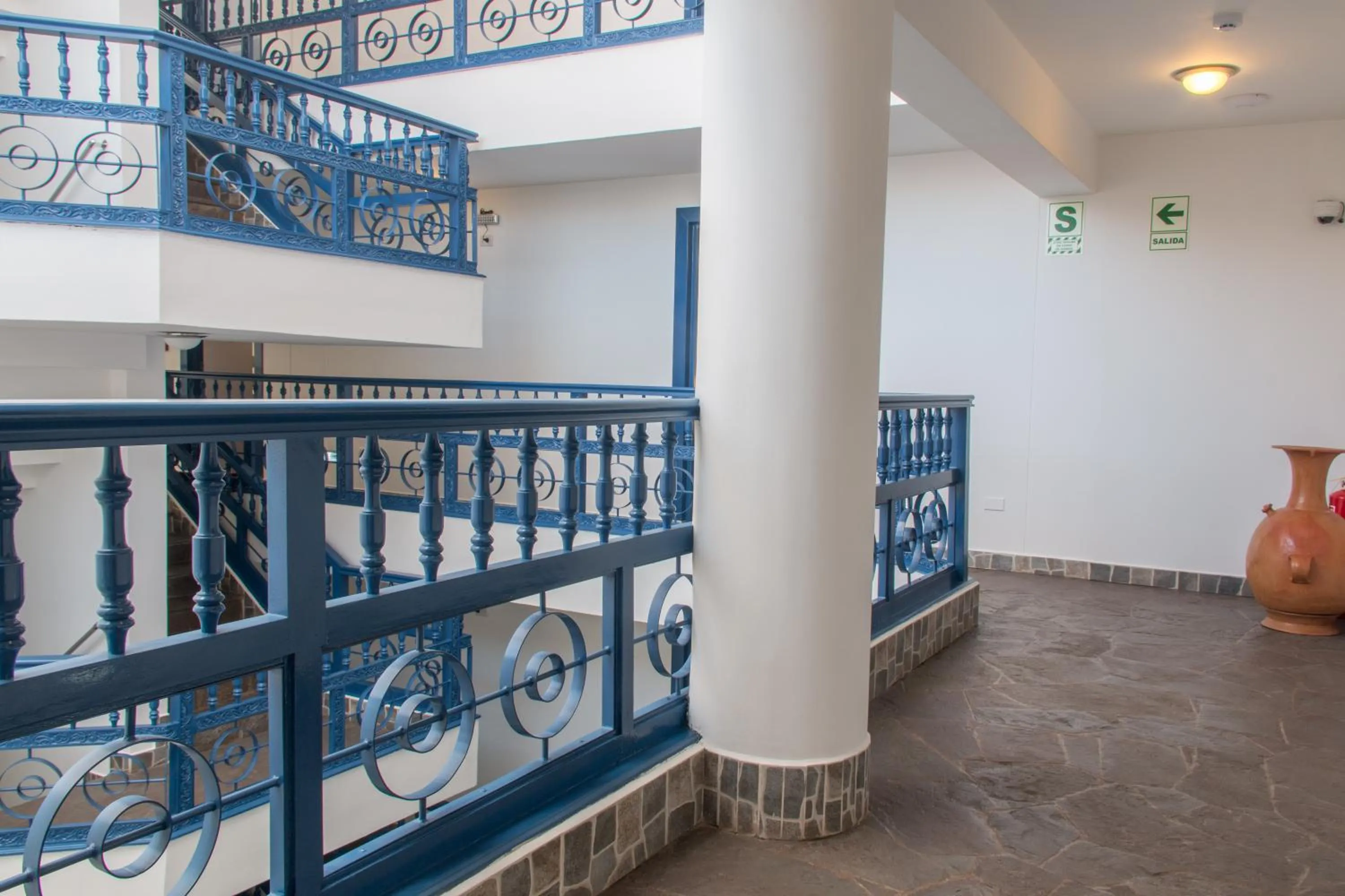 Area and facilities in Wayqey Hotel